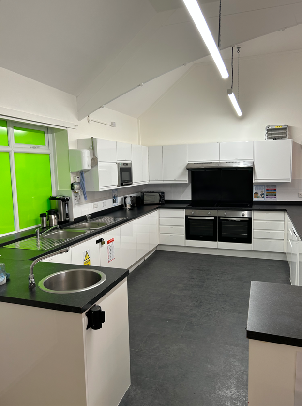 Kitchen and Cafe Area
