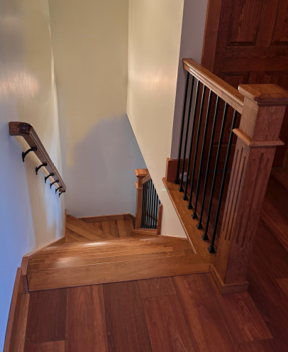 NewStairtopdown.png