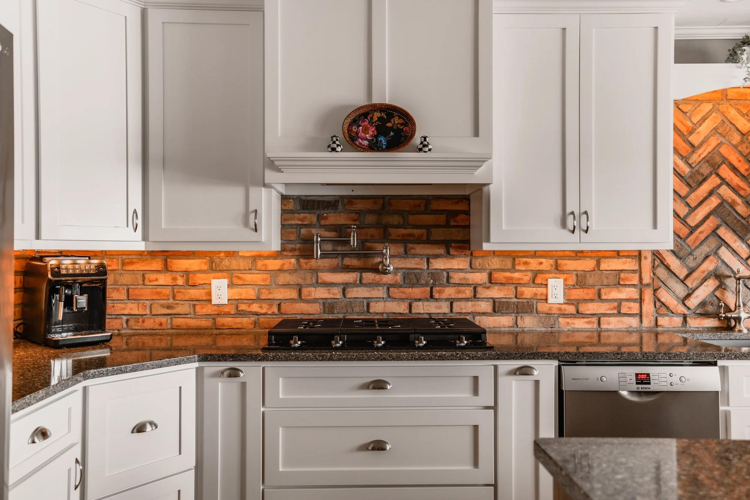 Paneled range hood