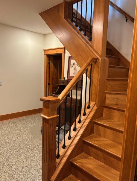 NewStairThickwood.png