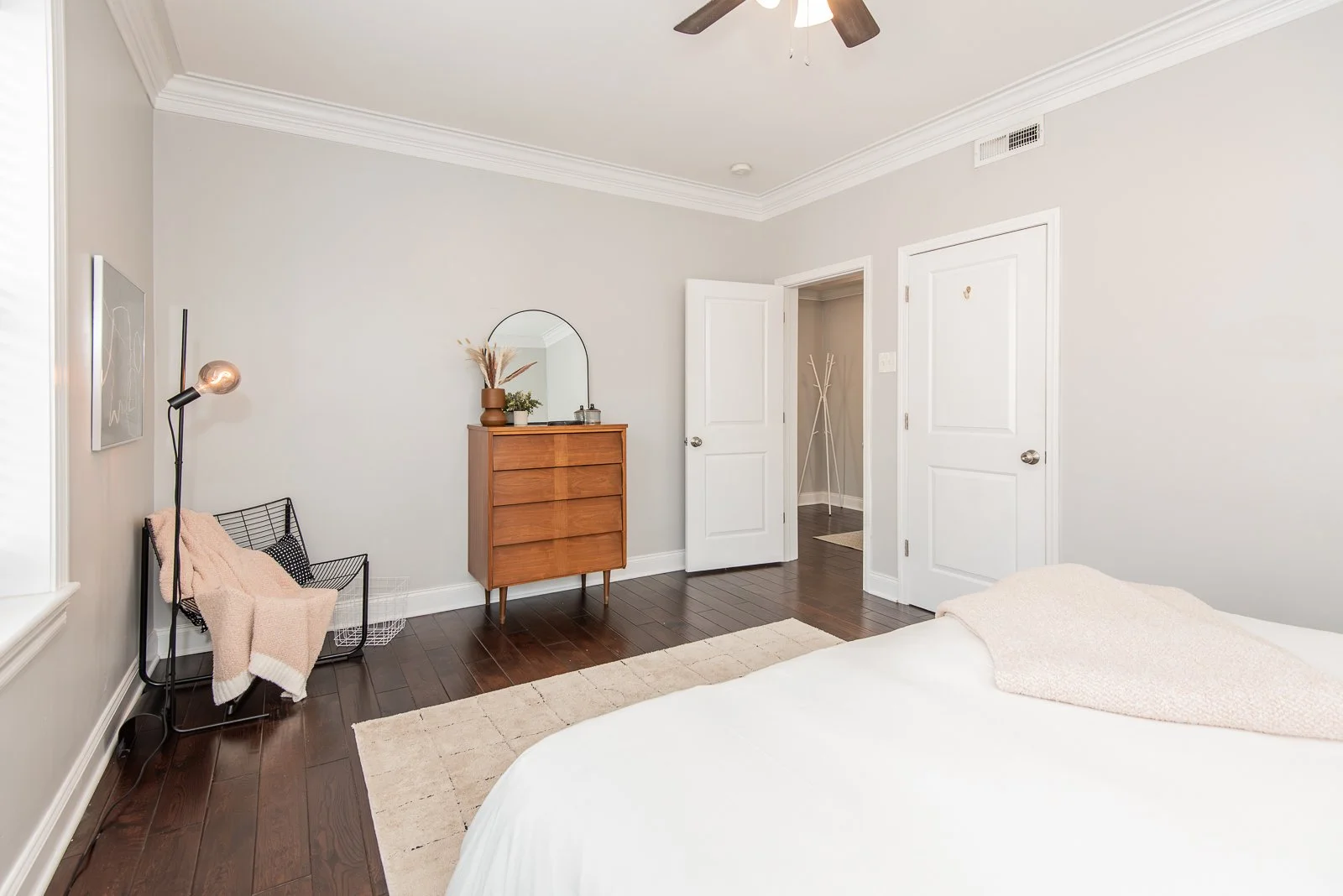 Cozy 2BD Near Soulard