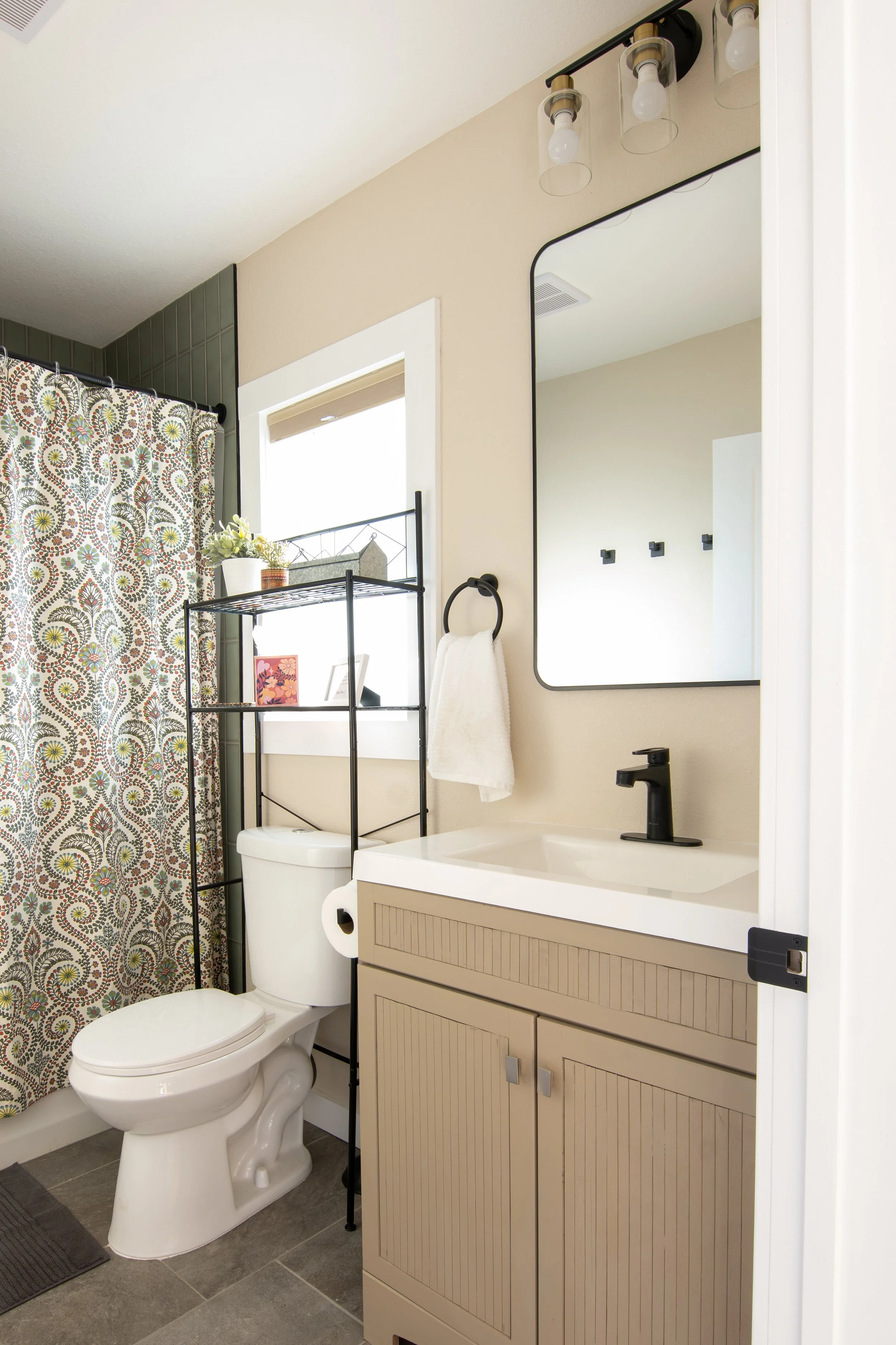 Downstairs bathroom.jpg