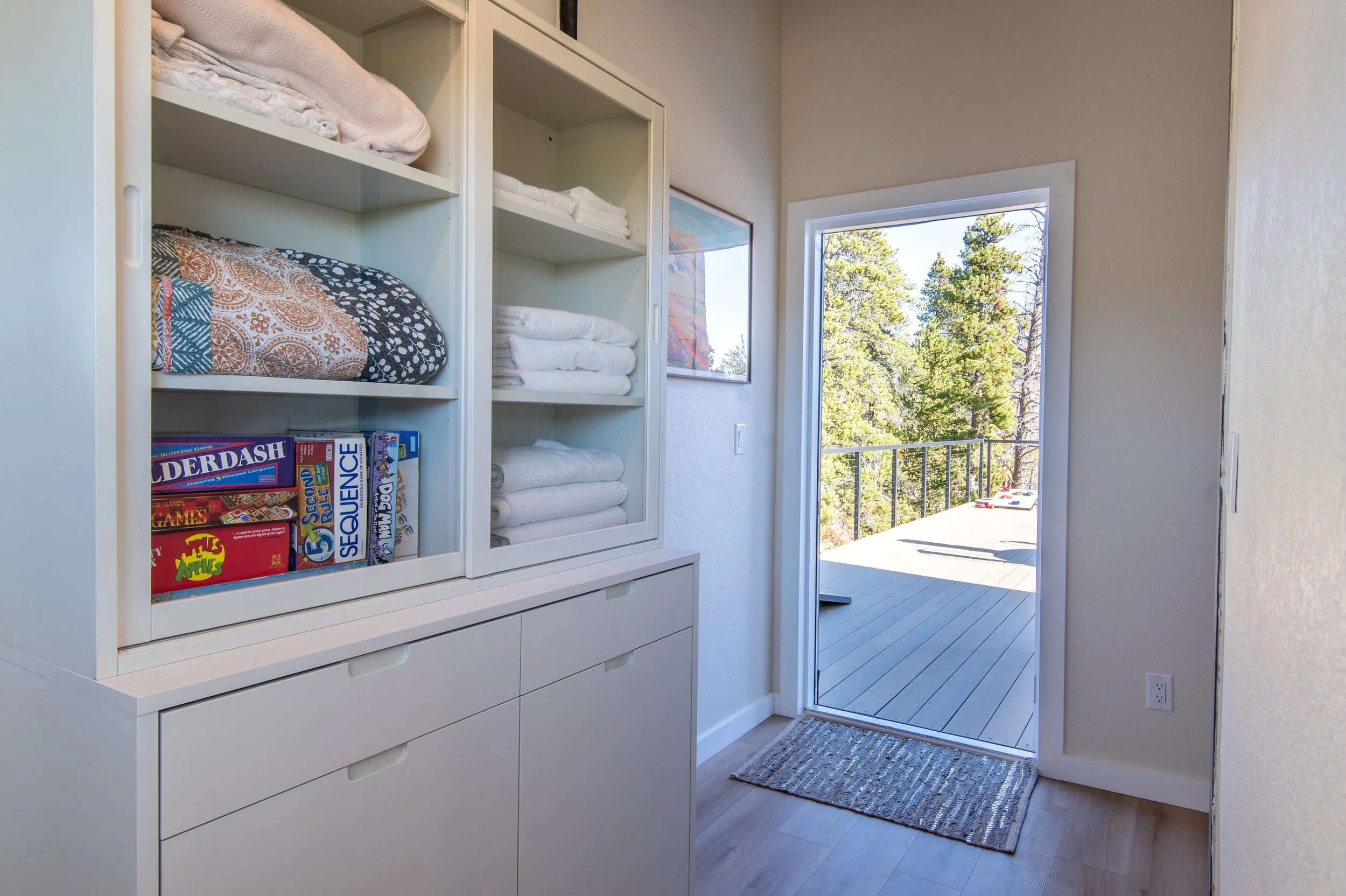 Upstairs hallway - wide.jpg