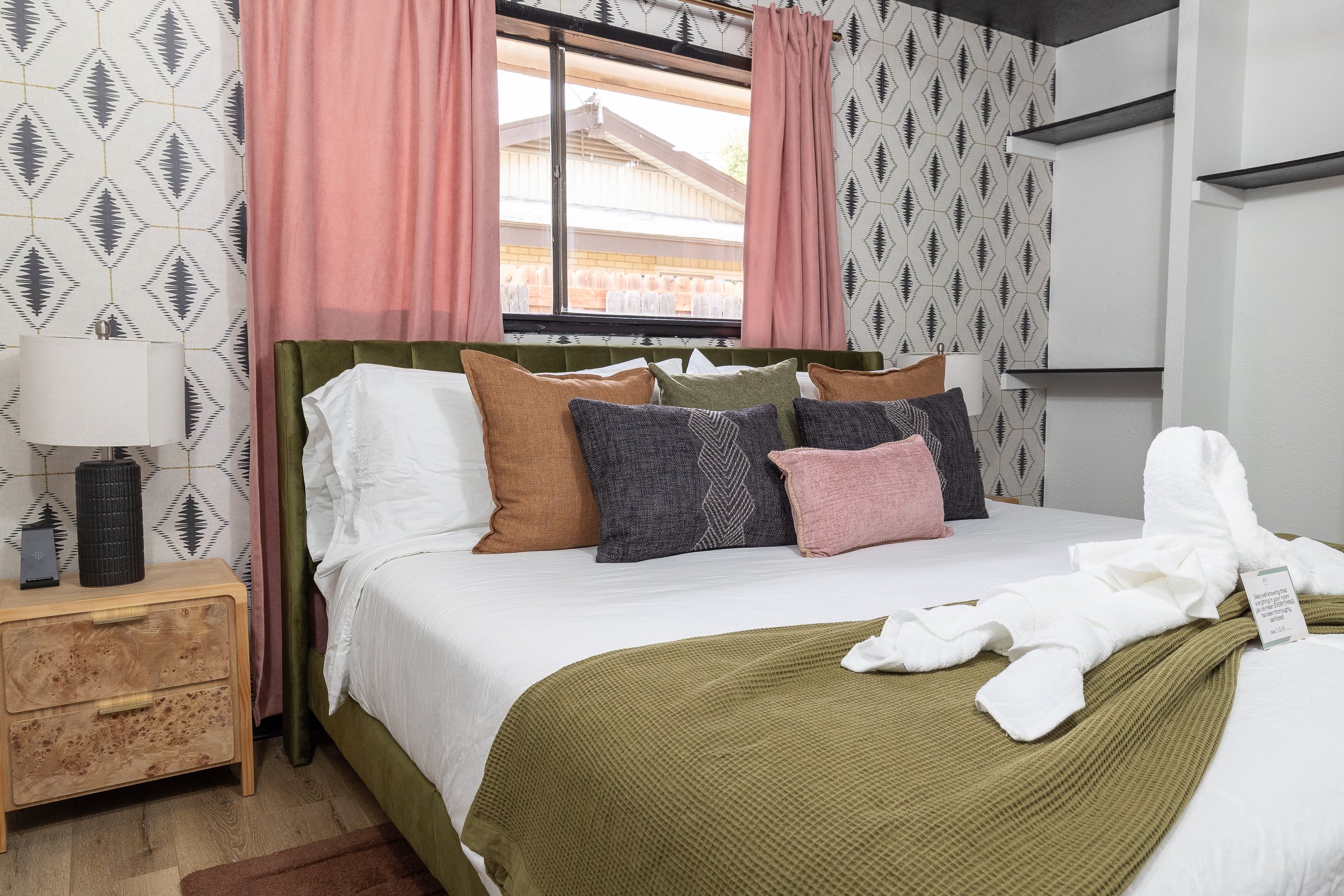 AirbnbHomeSanAntonio-104.jpg