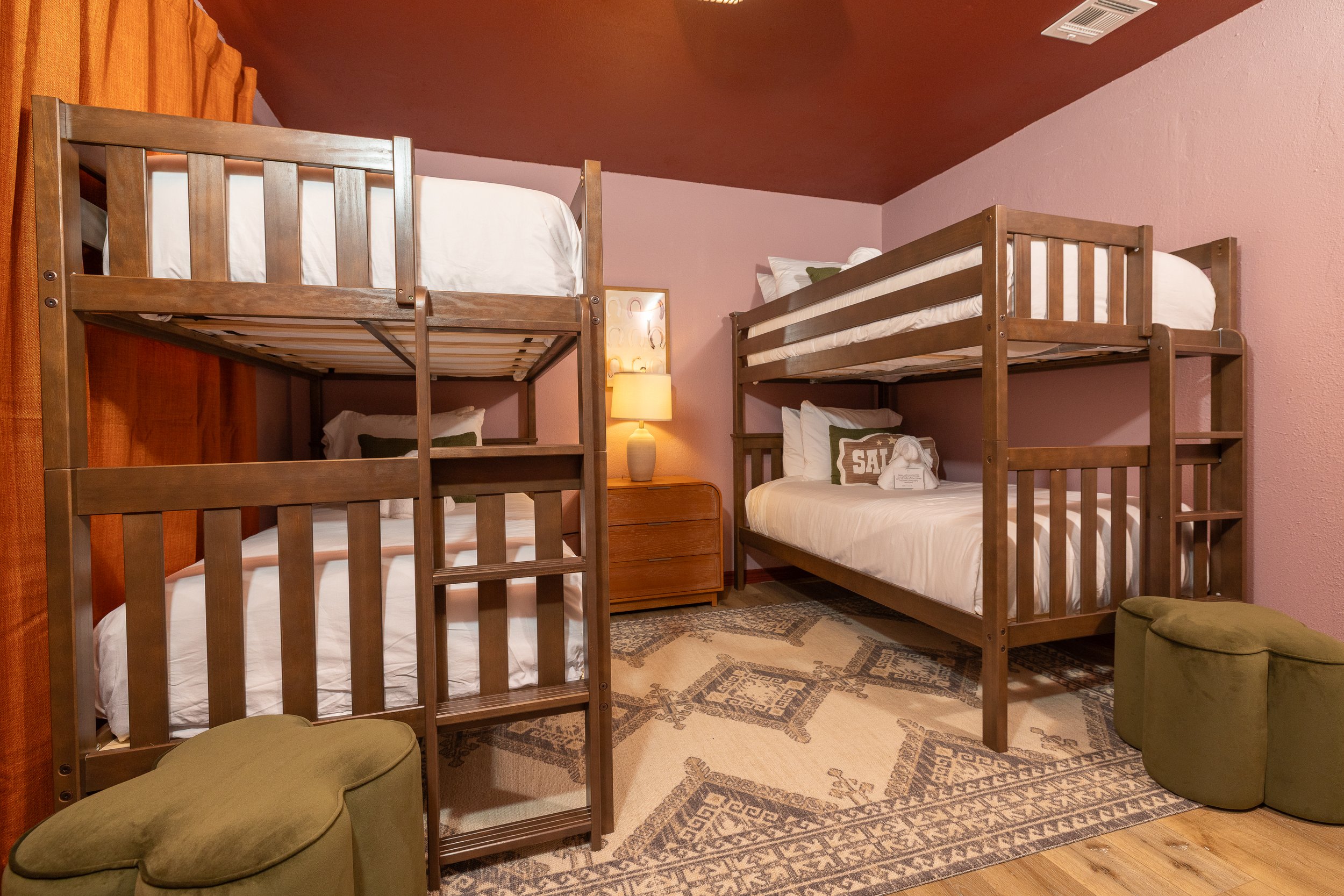 AirbnbHomeSanAntonio-114.jpg