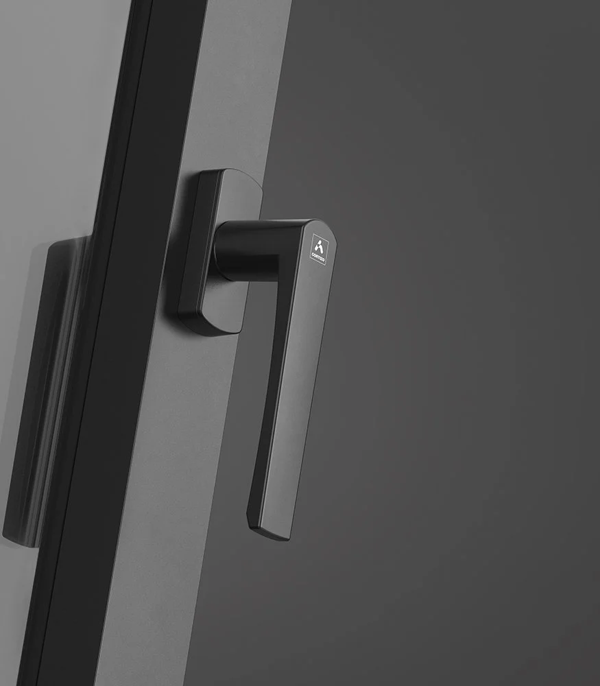 Cortizo Stylish handles.jpg