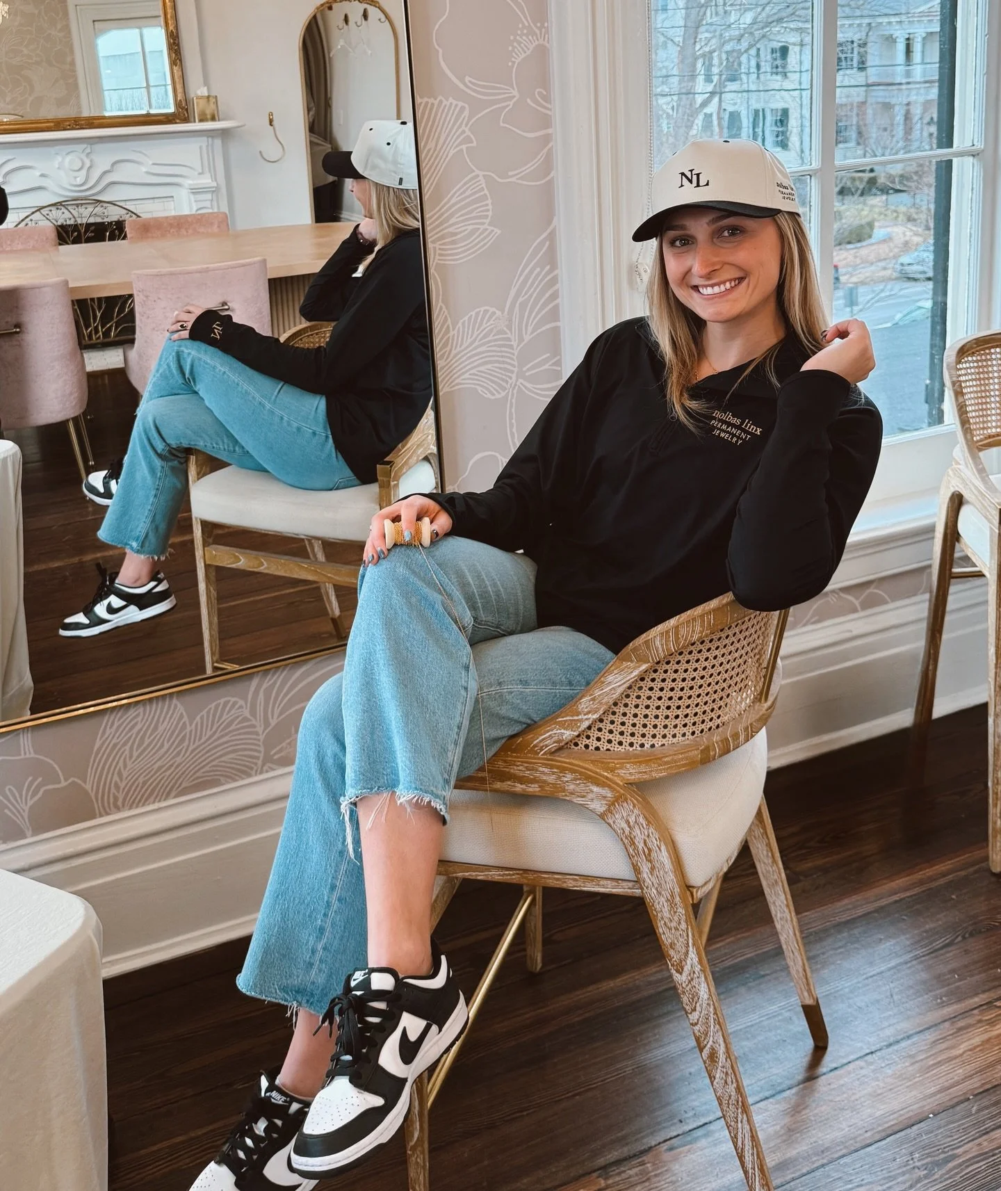 Meet Maddie ✨
So excited to officially welcome her to the Nolbas Linx team!
She&rsquo;ll be assisting with welding at pop-ups and private events, helping us deliver the same elevated permanent jewelry experience you know and love 🤎

&amp; yes, you c