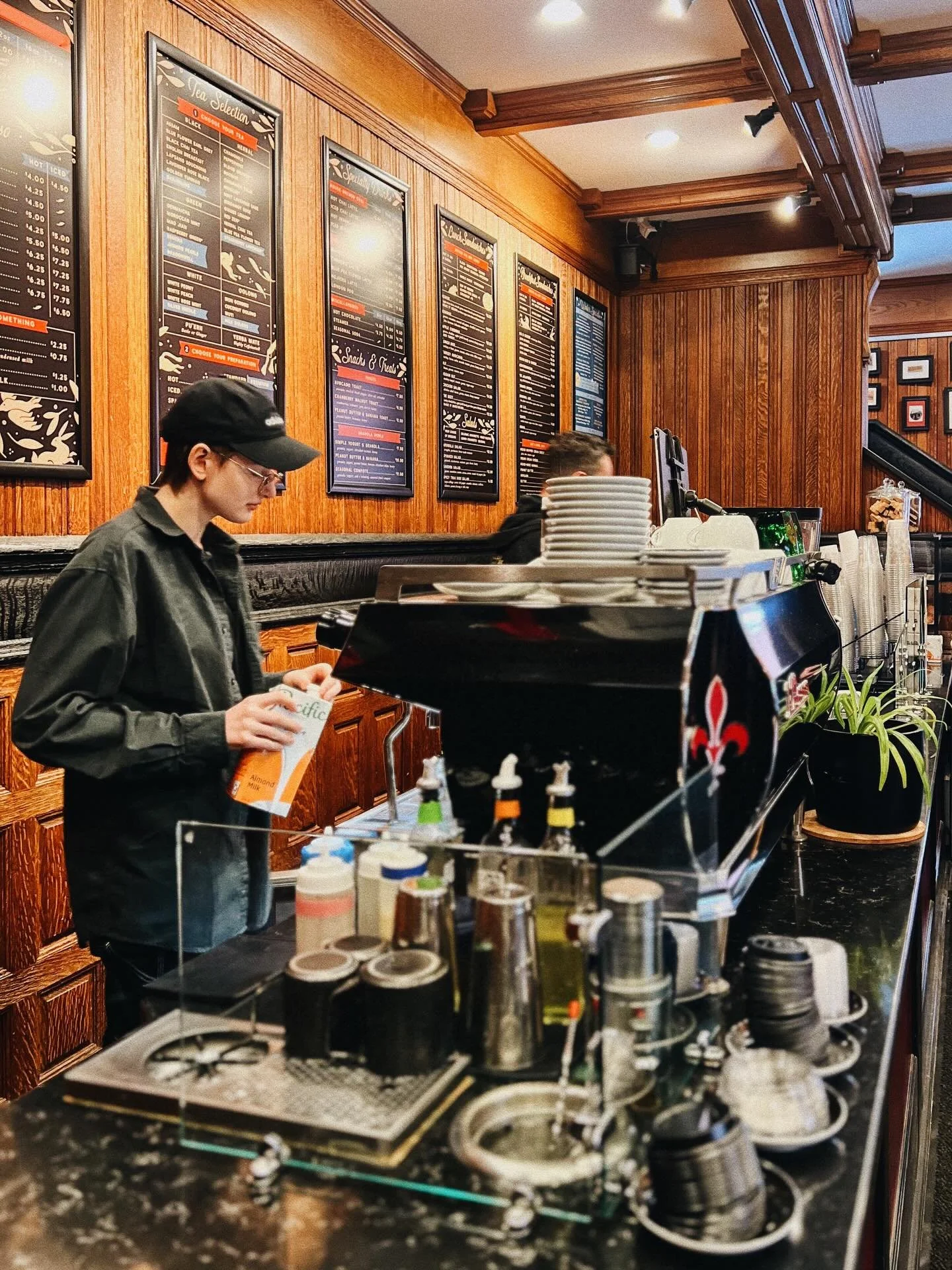 Halfway through the weekend! 🤘
&bull;
Keep an eye out for any updates to our hours on Monday as news of this storm keeps coming in! Probably a good idea to come get your Familiars fix tomorrow though, just in case 😉