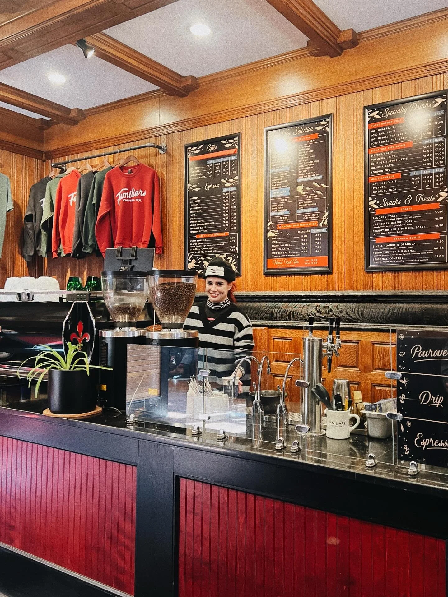 Thanks for a great Saturday, folks&mdash;we&rsquo;re ready to close out the weekend with you from 8-6 tomorrow!