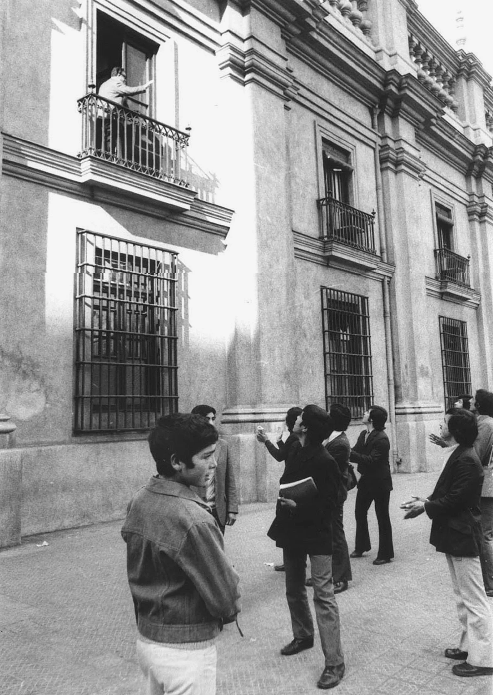Missing images, claimed by Horacio Villalobos