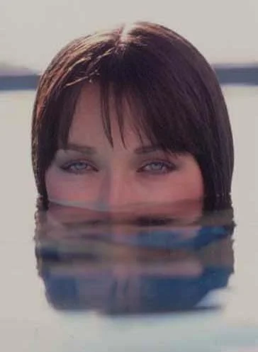 Tanya Roberts, Pismo Beach CA. (1977)