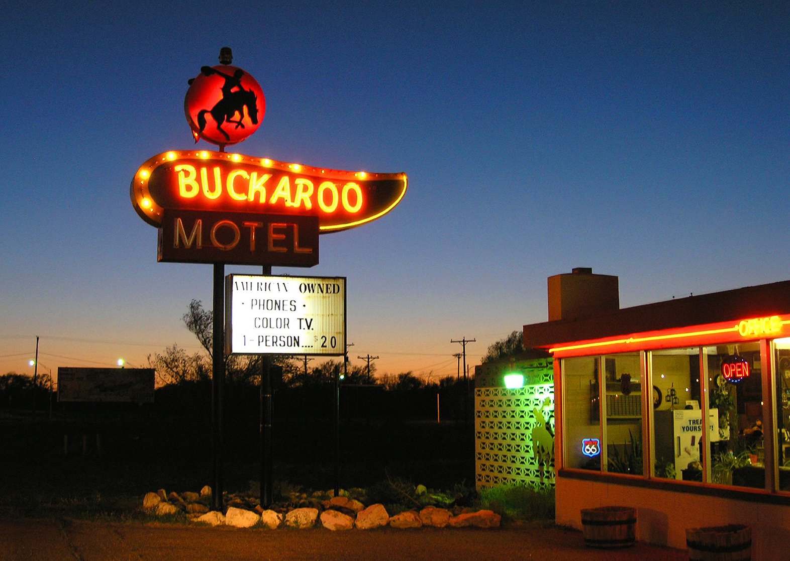 ' "Don't Fence Me In" Tucumcari, New Mexico' © Nancy McIlvaney