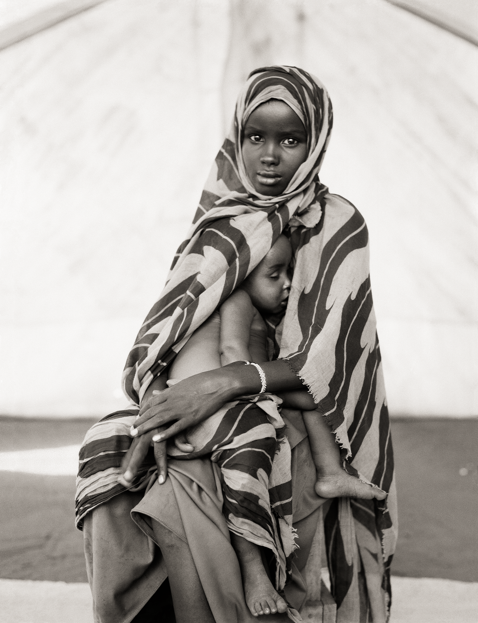 Jamaa Abdullai and Adan, Somali Refugee Camp, Mandera, Kenya, 1993 © Fazal Sheikh