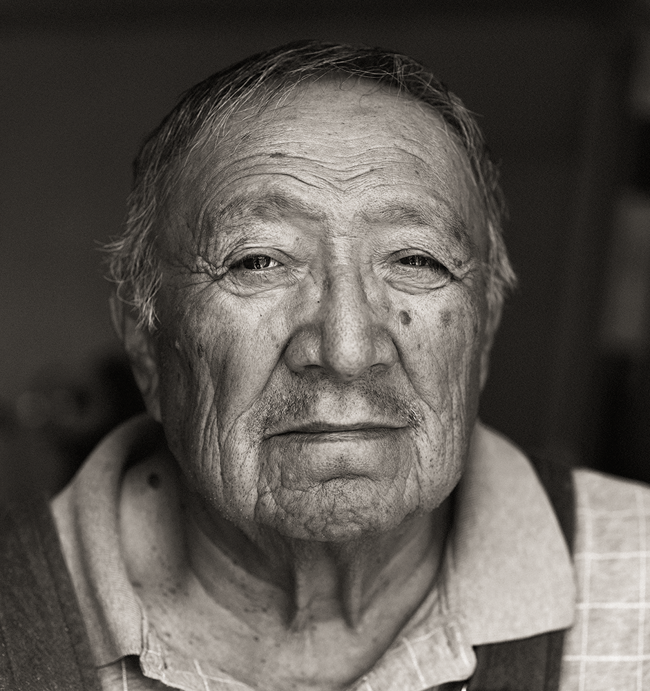 Jonah Yellowman, Spiritual Advisor to the Utah Diné Bikéyah, Cane Valley/Monument
Valley, Navajo Nation, 2022 © Fazal Sheikh