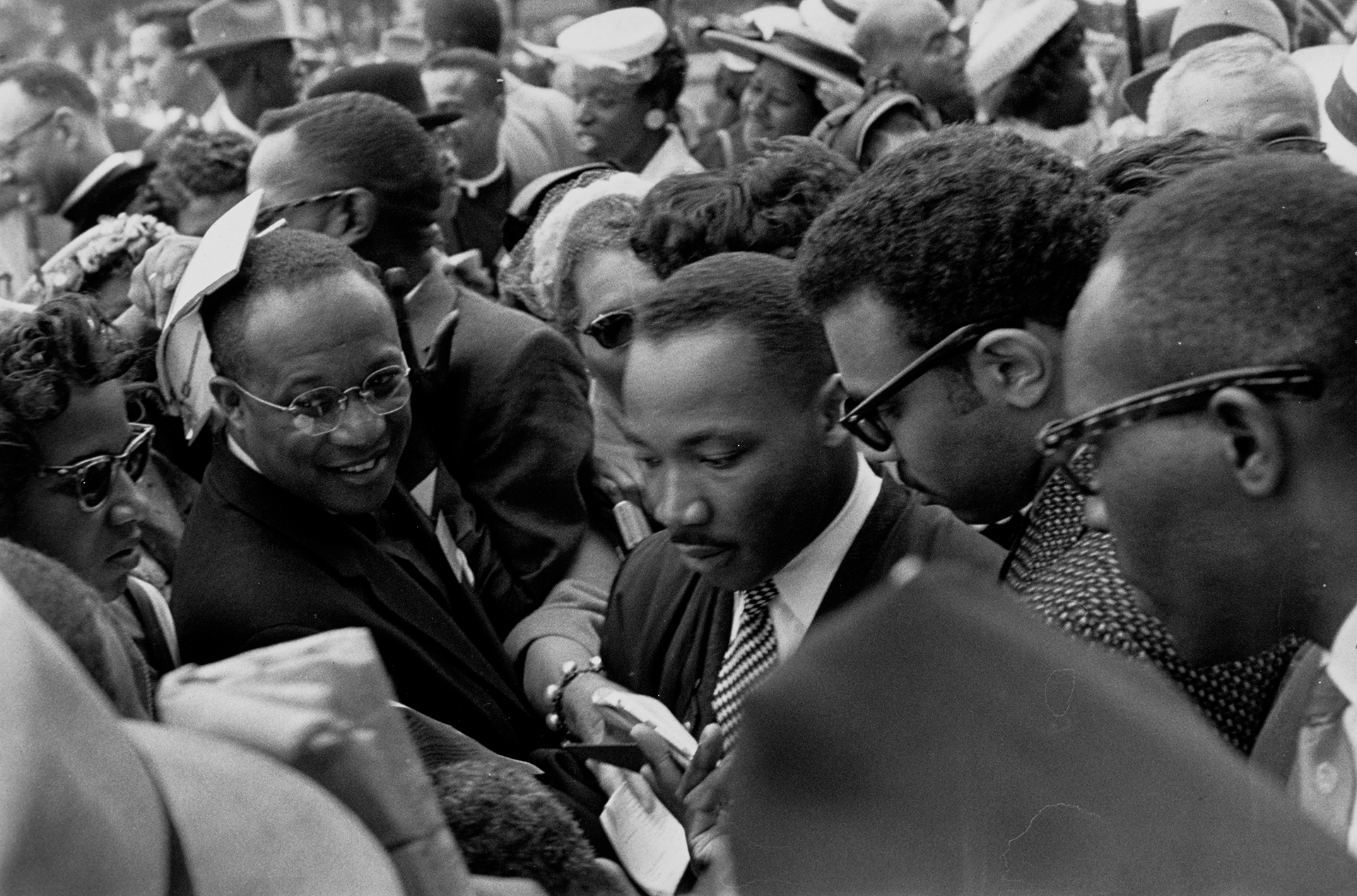 Elmer Carter and Reverend Martin Luther King Jr., from the series Prayer Pilgrimage for Freedom, 1957 © Lee Friedlander. Courtesy the artist and Fraenkel Gallery