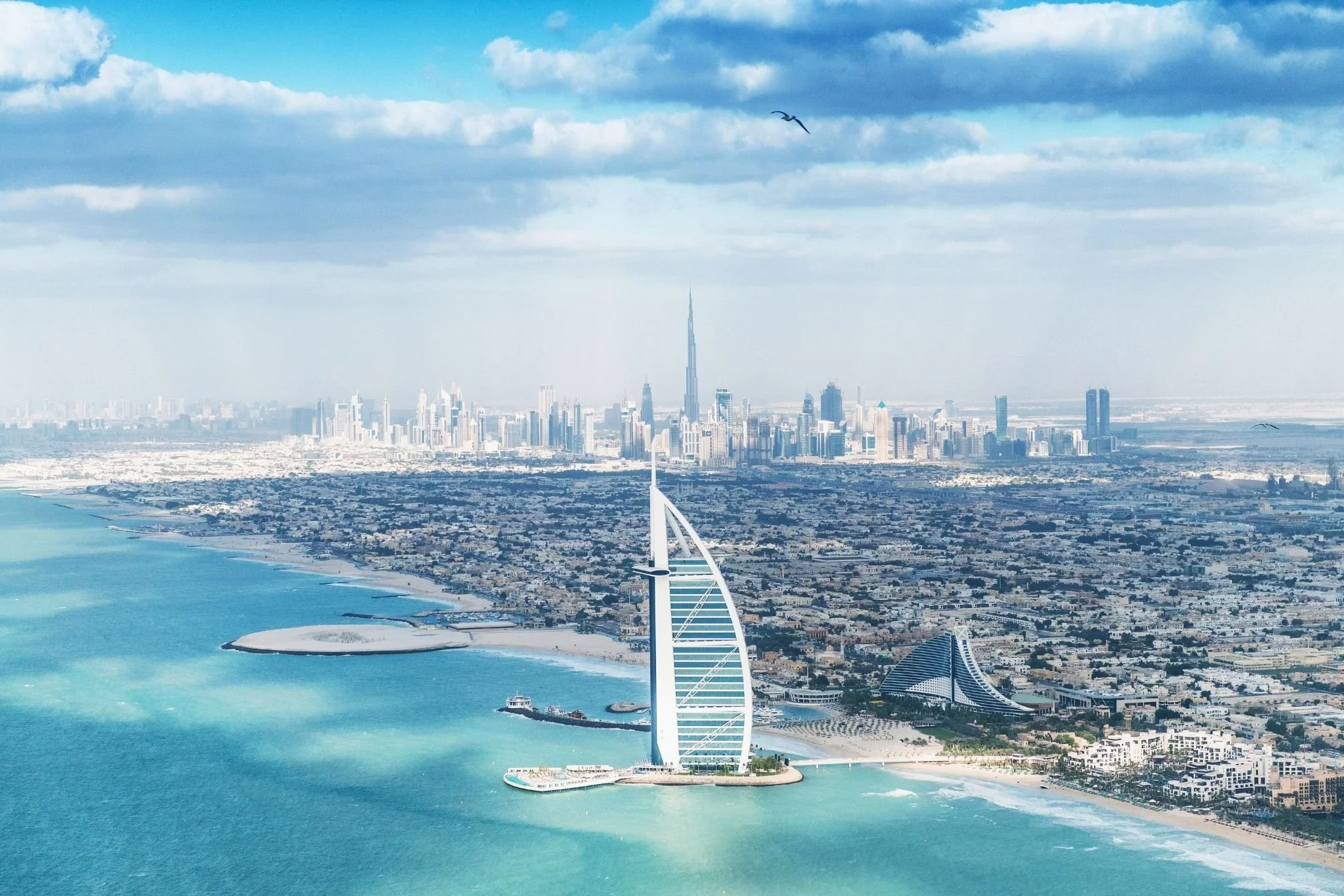 Vol Hélicoptère Dubai : Guide complet des tours et vols en hélicoptère 2025