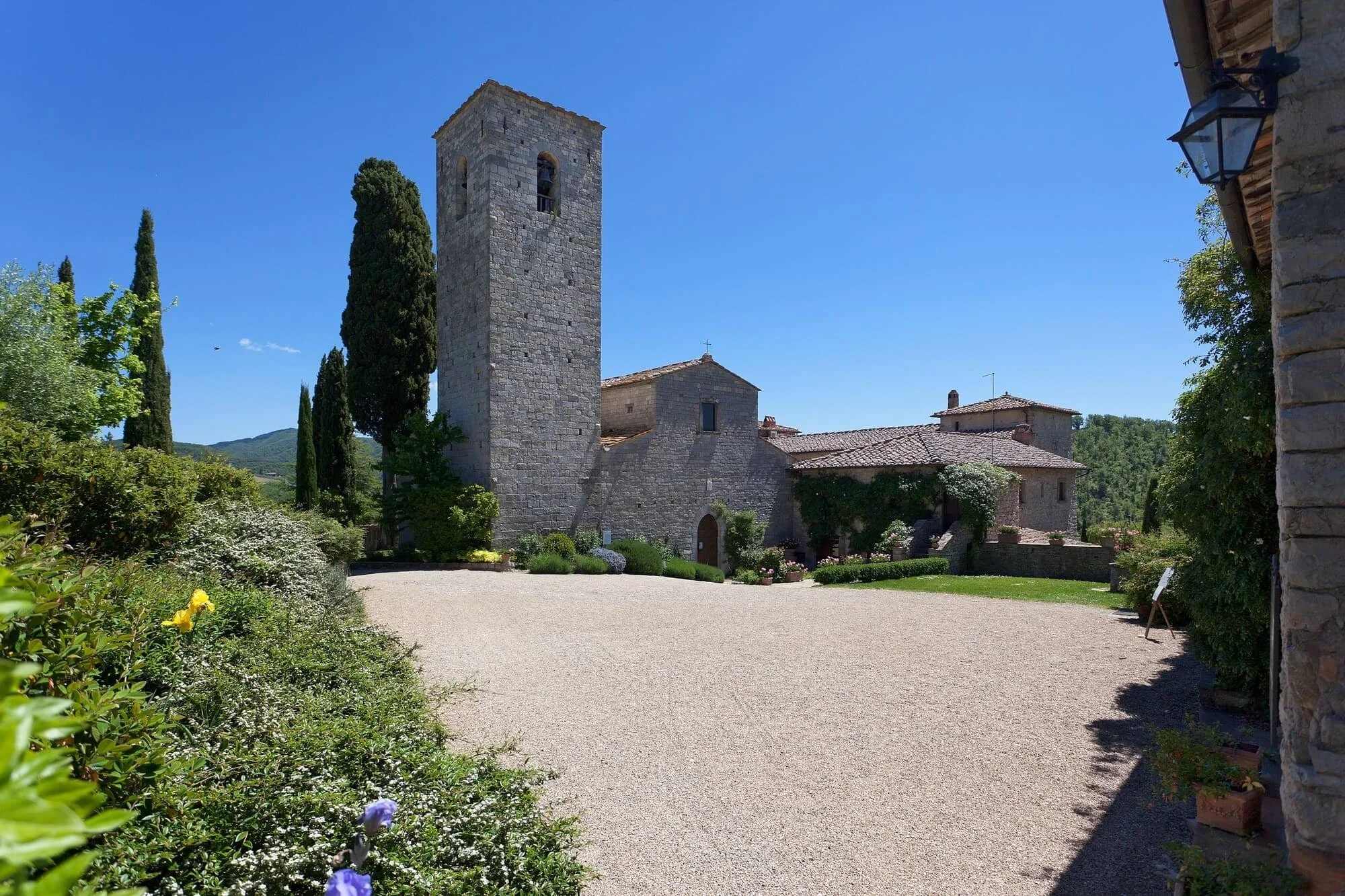 chateau en toscane