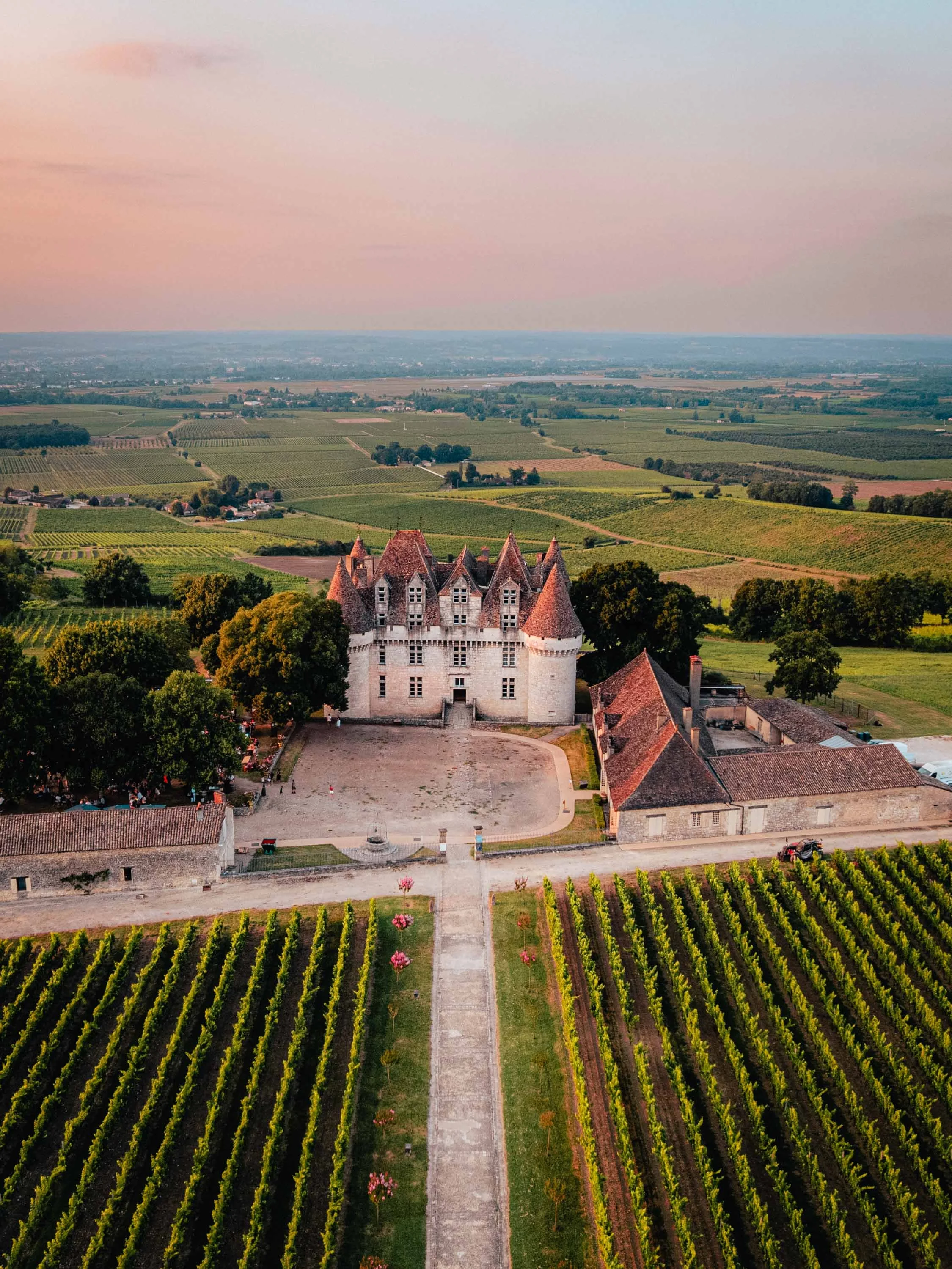 chateau proche bergerac