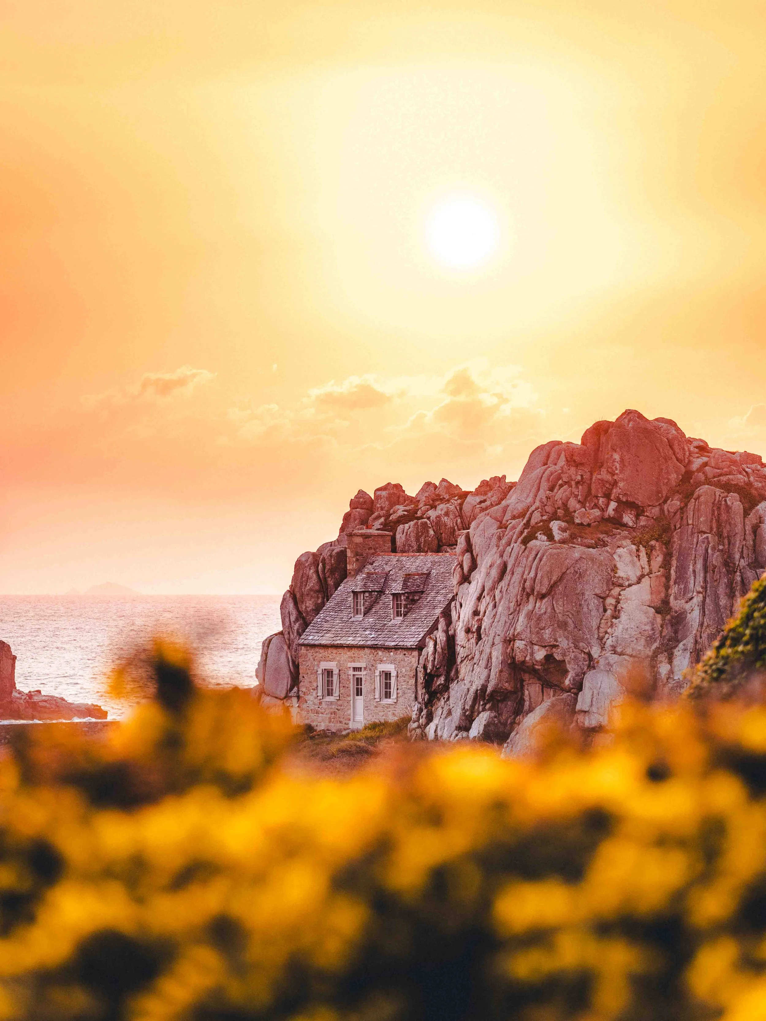 maison dans la roche bretagne