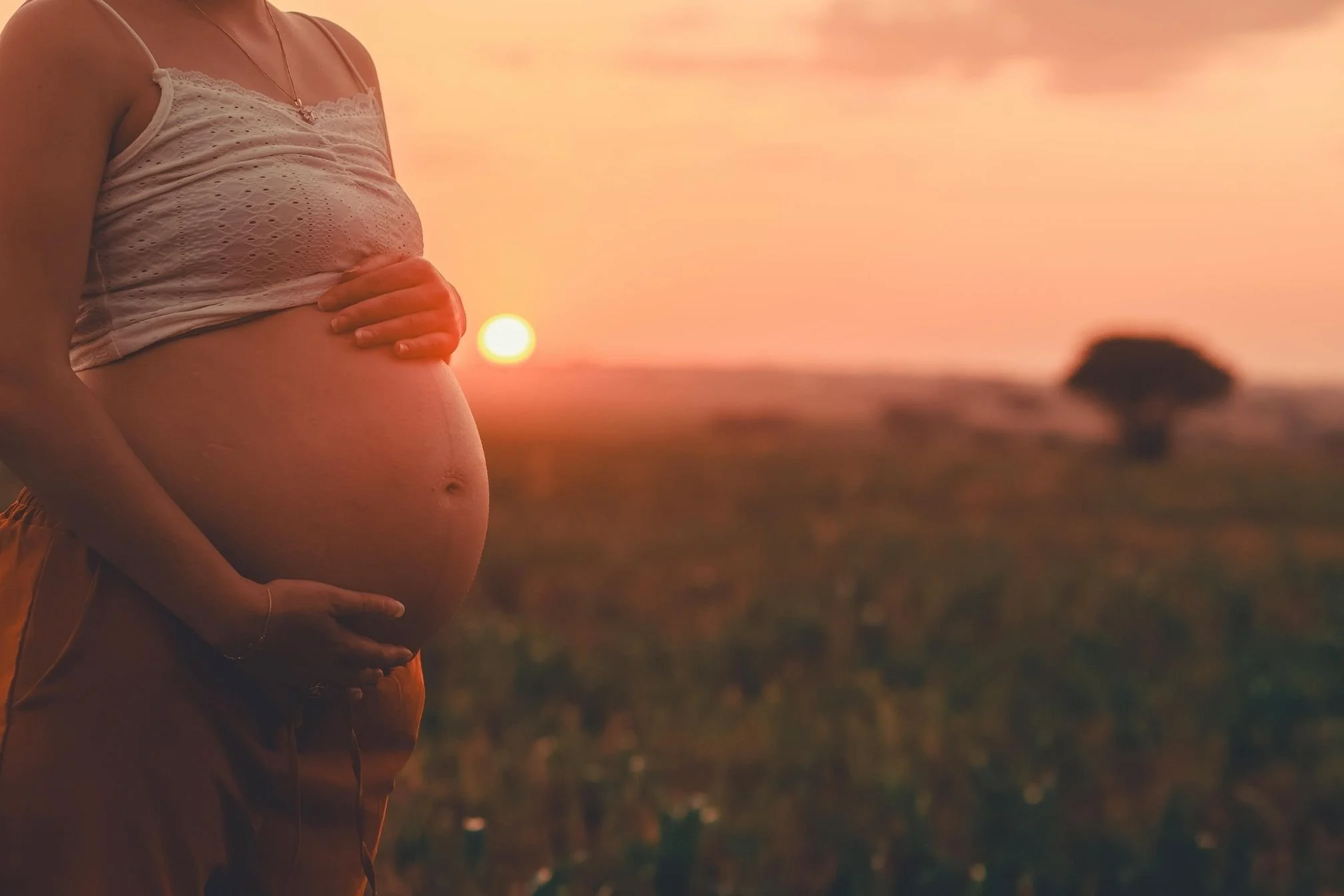 Assurance Voyage Femme Enceinte : Guide Complet pour Être Bien Couverte