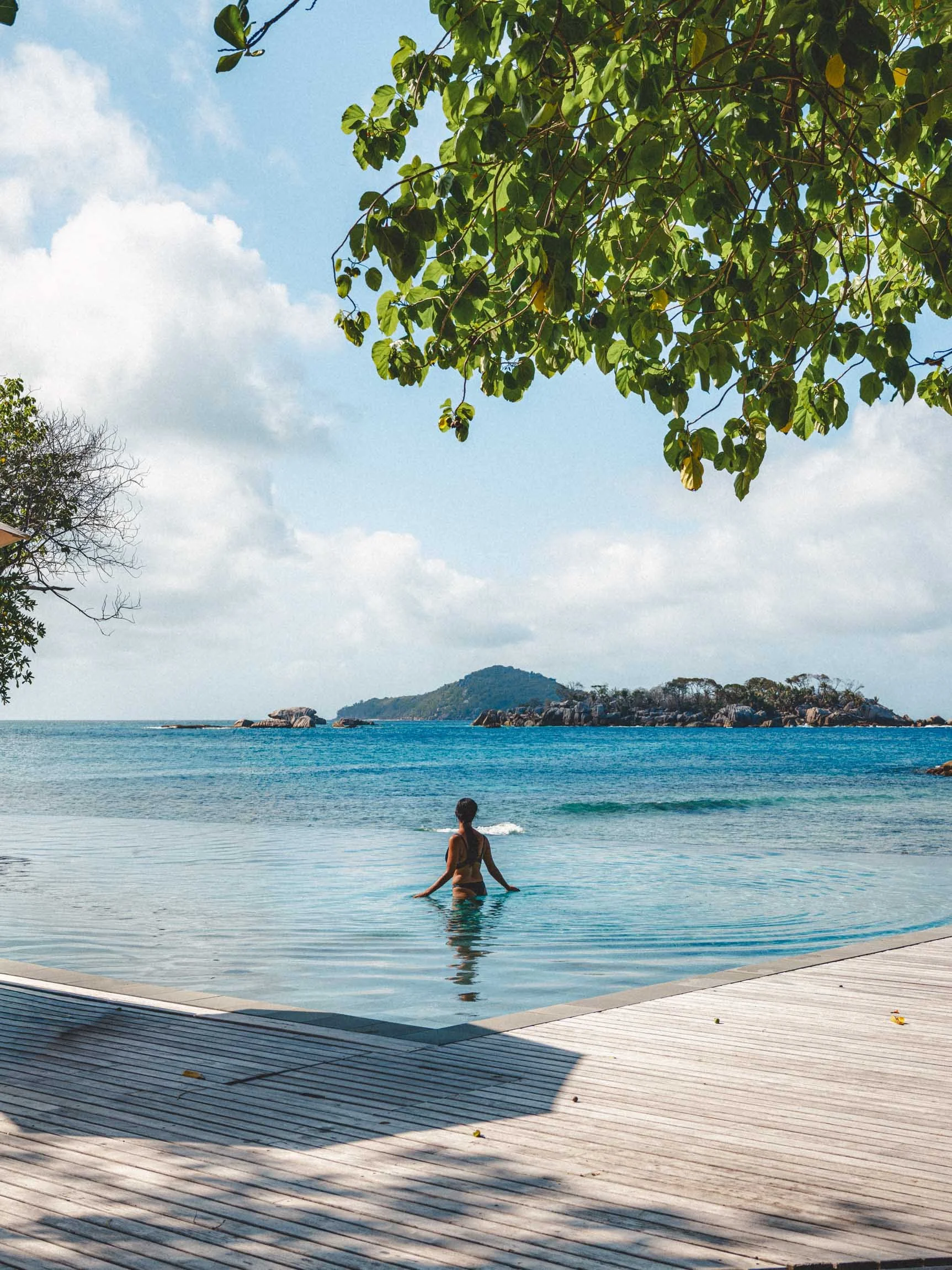 piscine avec vue mer
