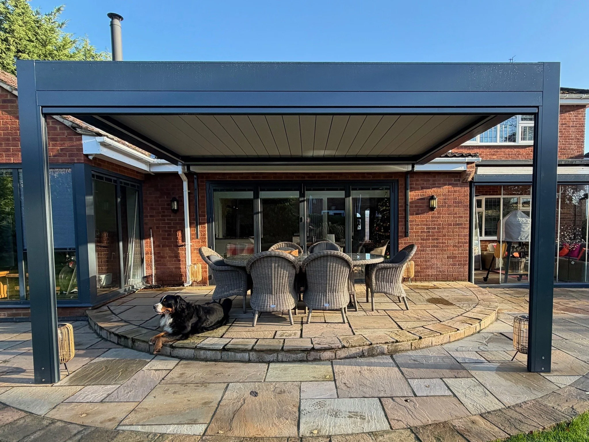 louverd pergola (3).jpg