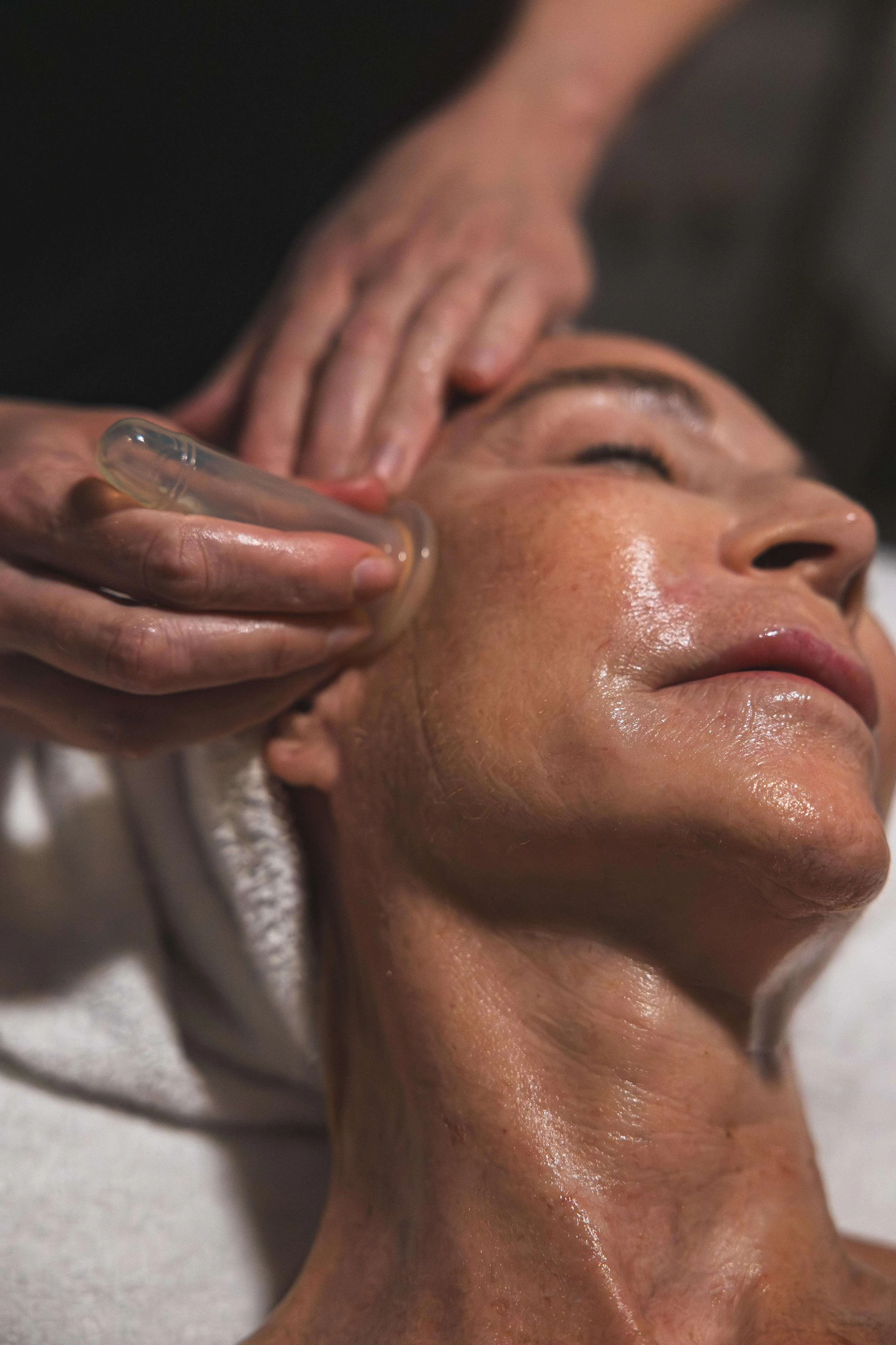 Facial cupping lymphatic detoxifying facial at Beauty By Biba