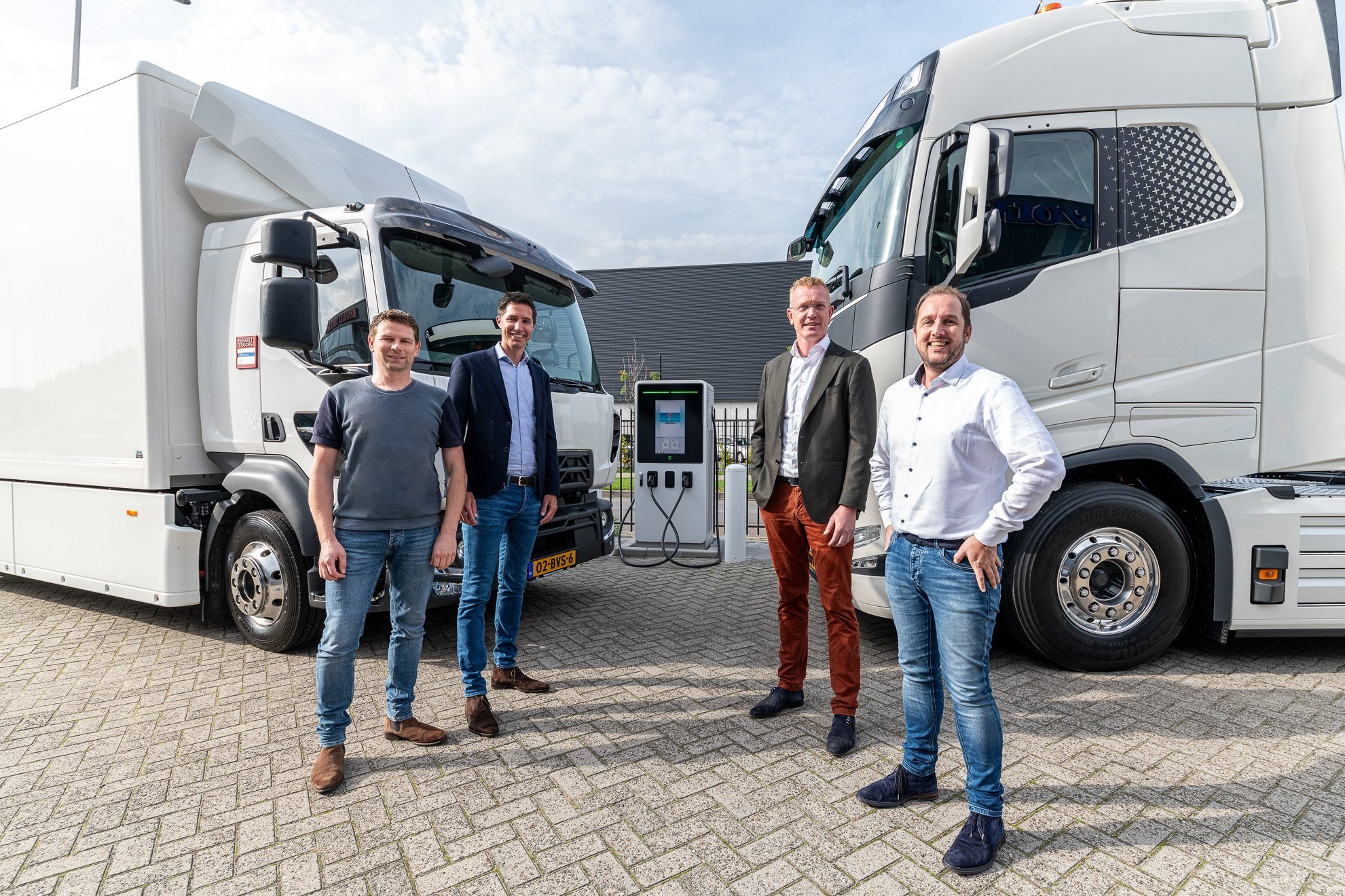 Volvo en Floading slaan de handen ineen