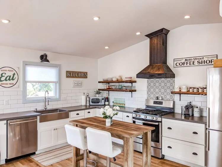 Cottage-style accessory dwelling unit by B.A. Worthing in San Diego County Custom ADU project by B.A. Worthing with functional residential design details