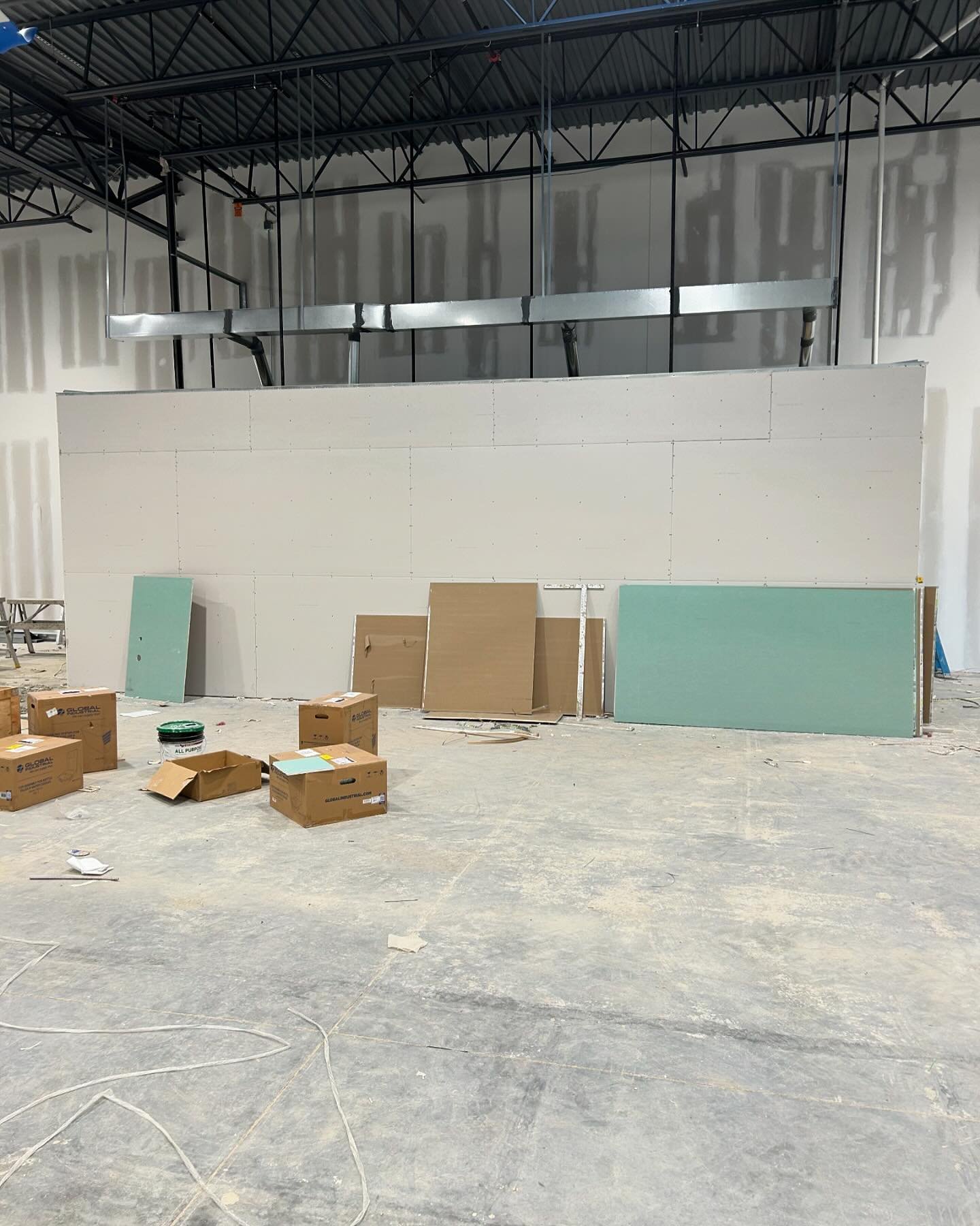 Whaaaaaat?  We finally have drywall being installed!! Wahoo!  There is light at the end of the tunnel!  Next comes paint, then bathrooms tilting and fixtures then the floor and equipment!  Super super close!  #performancetraining #strength #strengtht