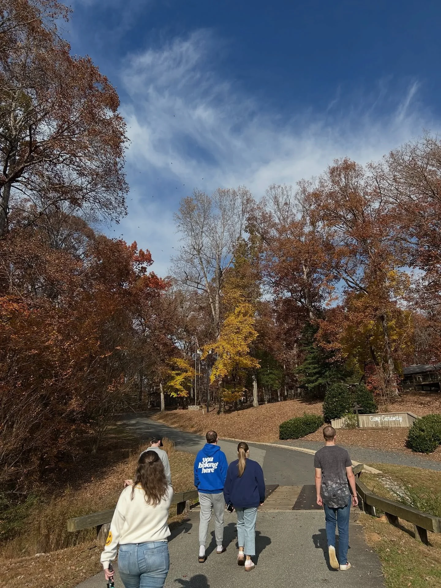 A lil fall postcard from ECC 💌🤭🏕️☕️