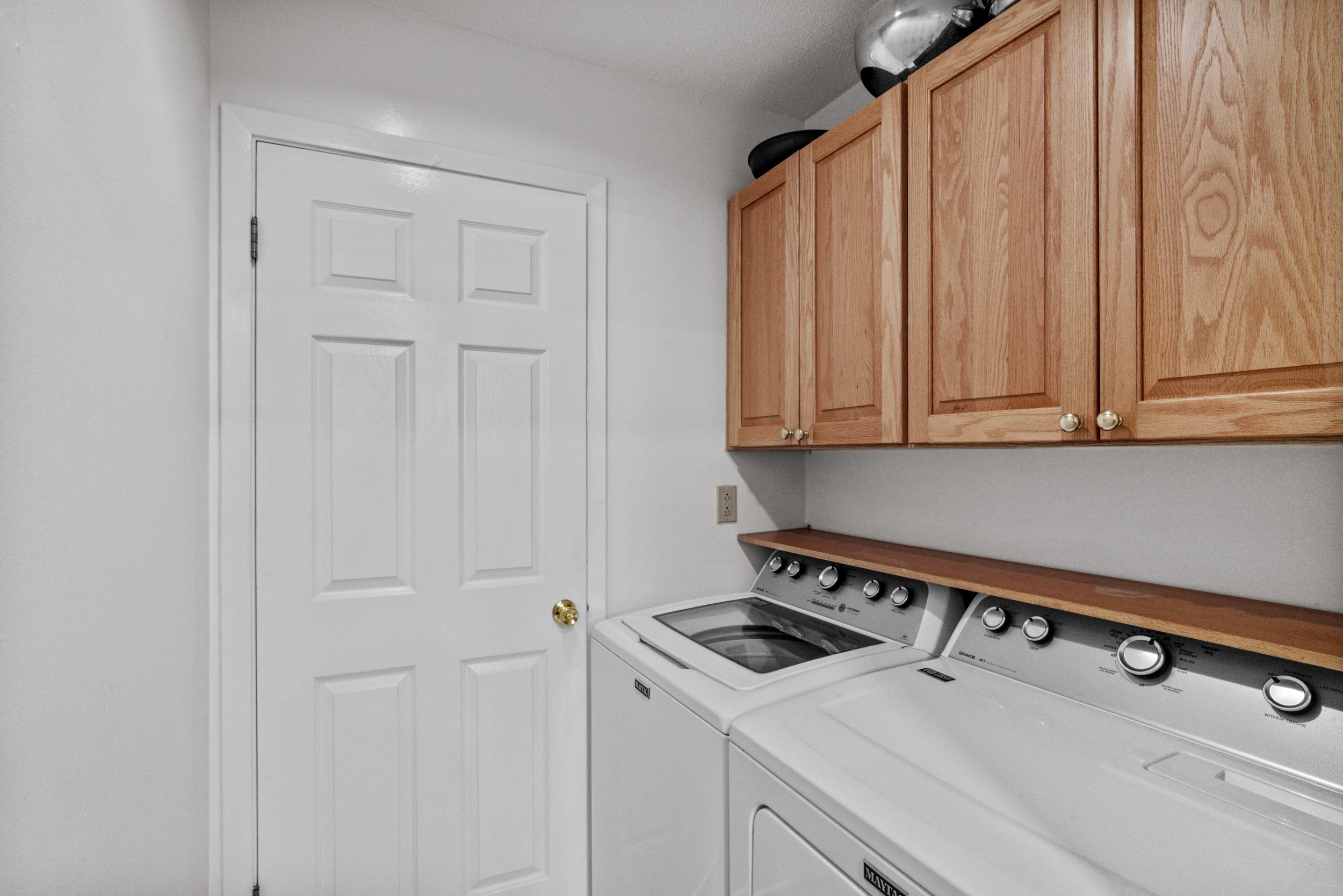Laundry room
