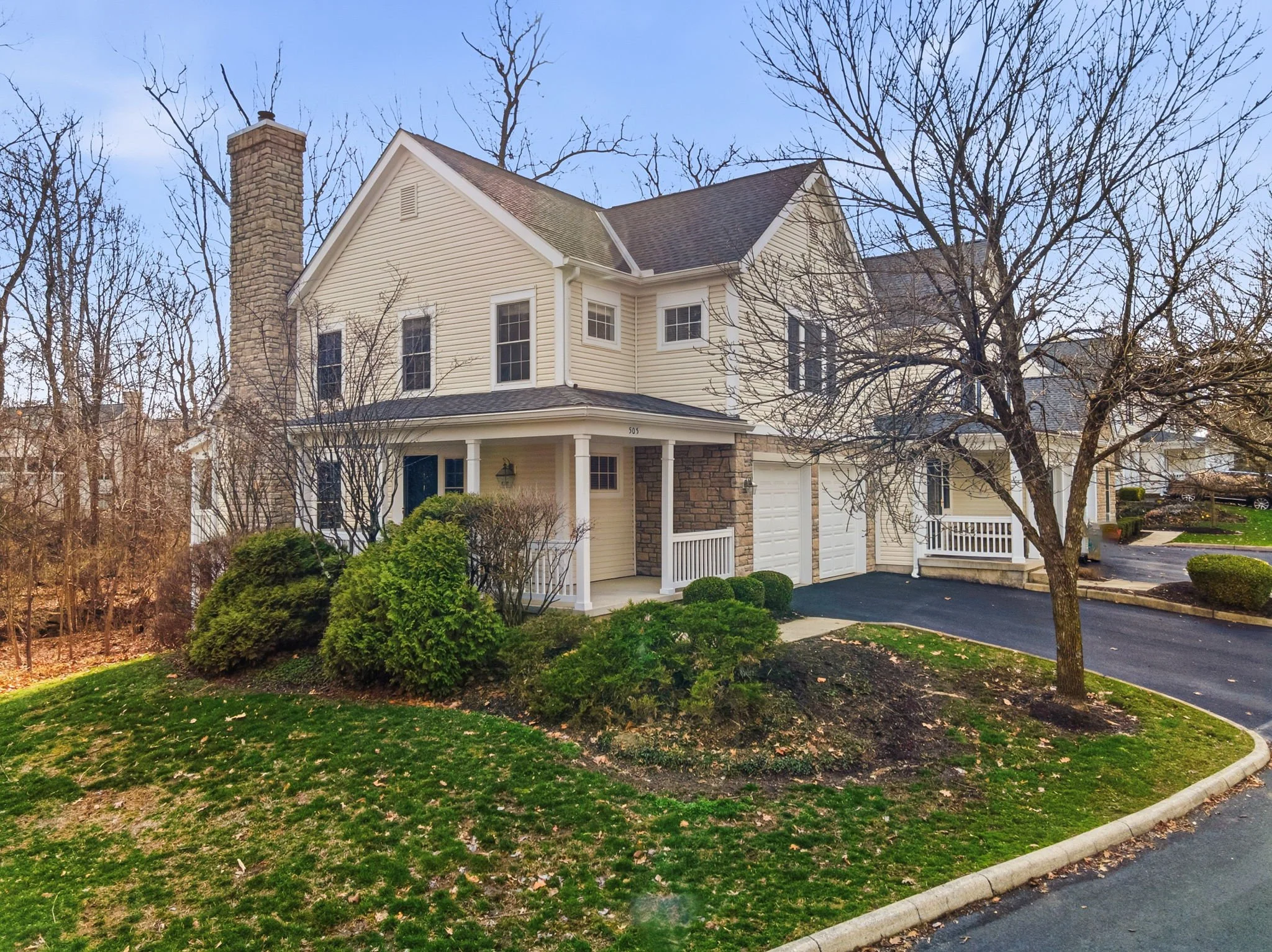 exterior view of a beautifully updated condo for sale in gahanna ohio