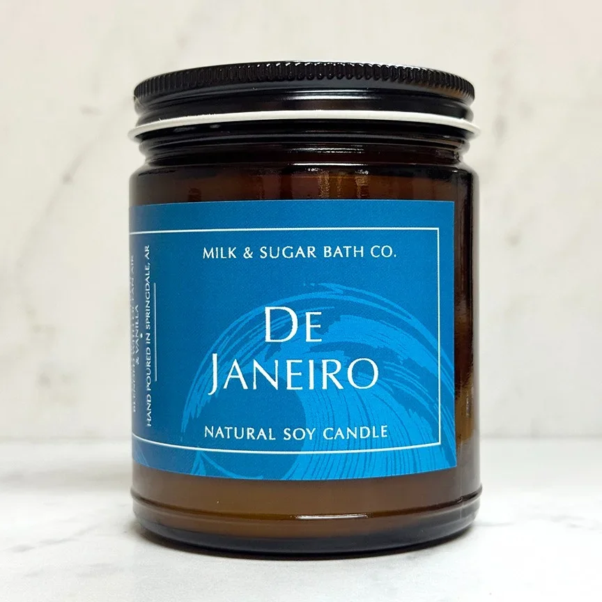 de janerio candle.webp