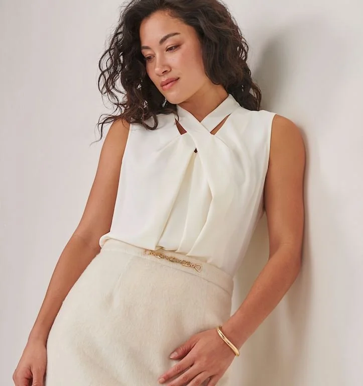 424289-WHI CROSS NECK TOP.jpg