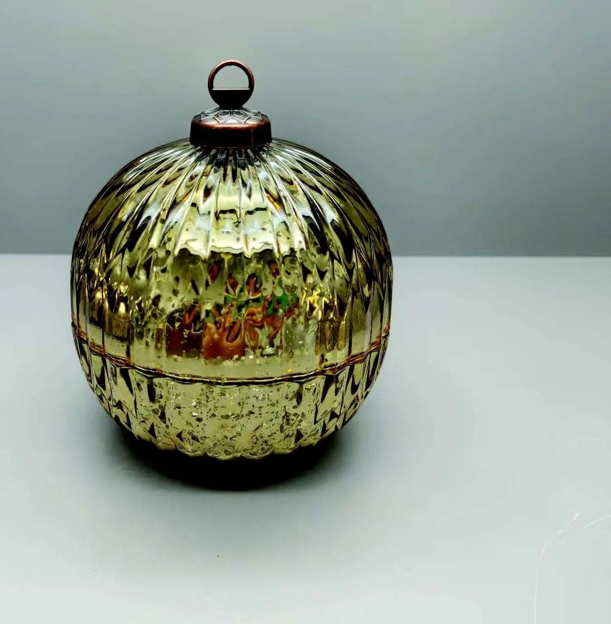 Aromatique CHAMPAGNE ORNAMENT.jpeg