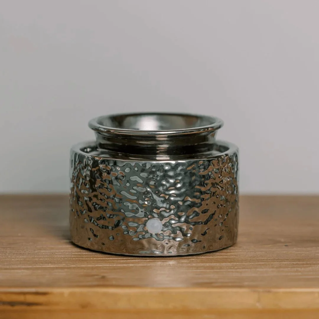 CANDLEBERRY- SILVER HAMMERED METAL TART WARMER