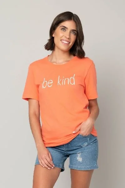 0037373_graphic-tee-be-kind-words_600.jpeg