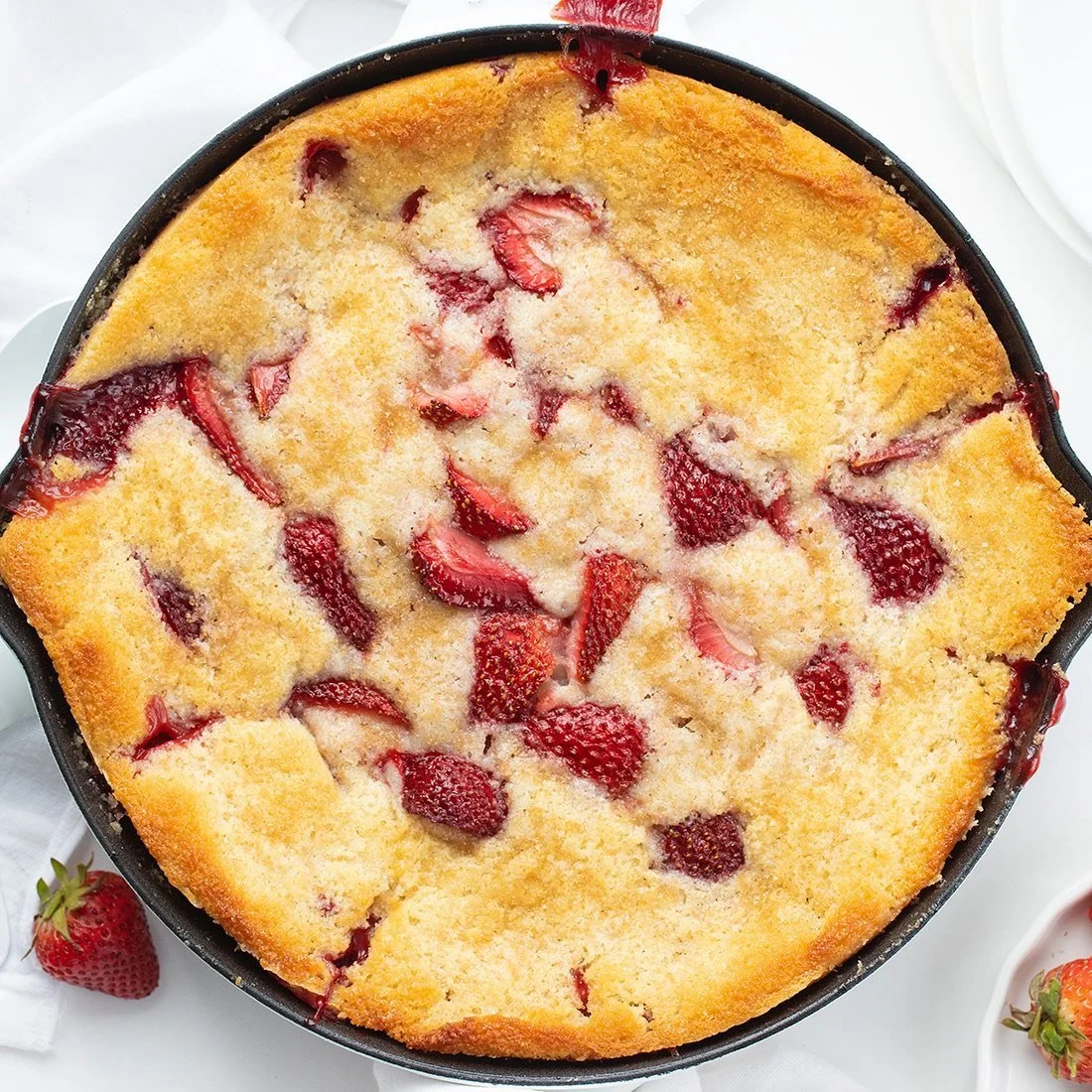 WHITE CHOCOLATE STRAWBERRY COBBLER