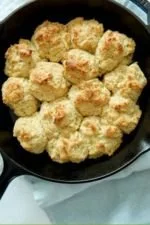 WHAT'S COOKIN EASY MEALS ~ SKILLET CREAM BISCUITS