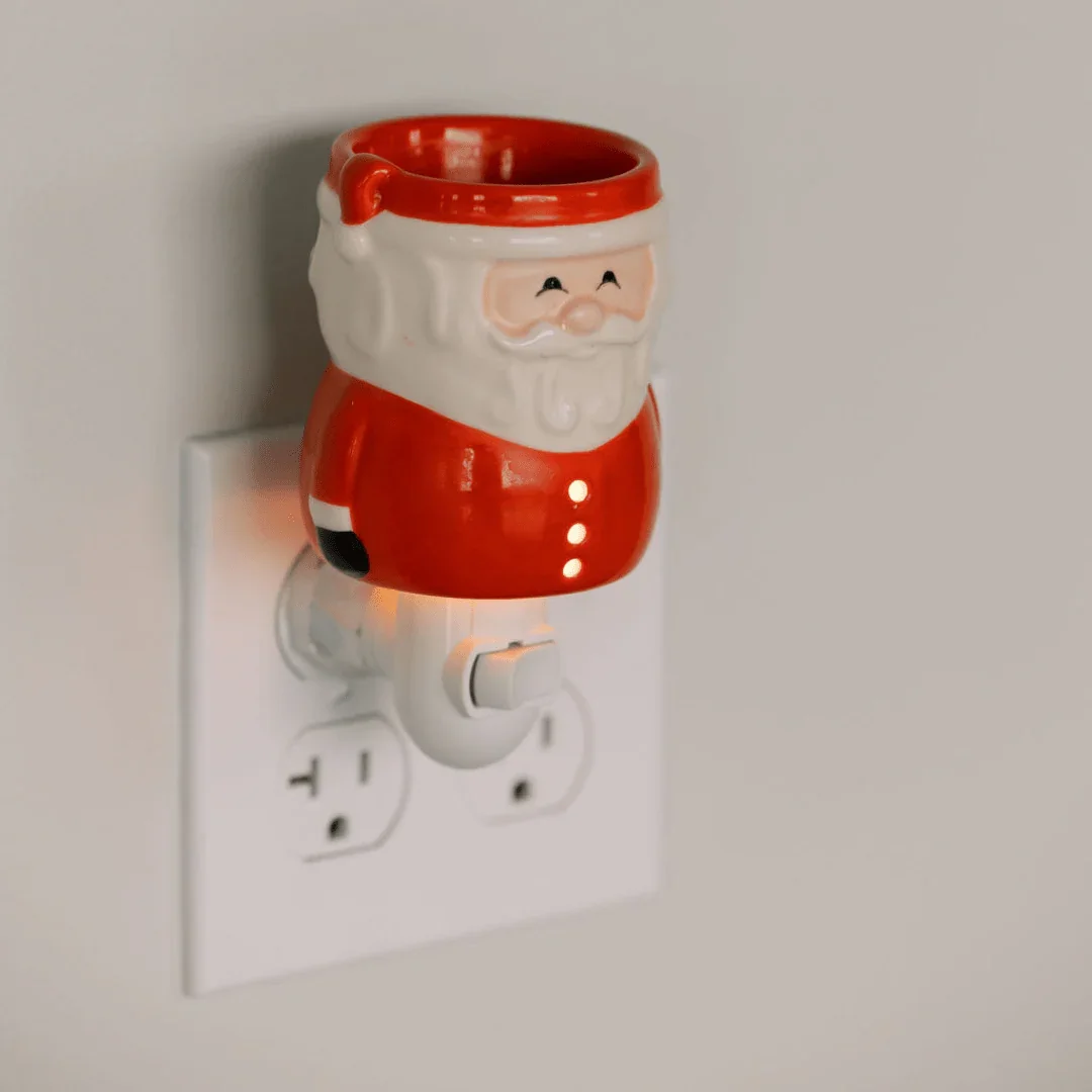 SANTA PLUG IN WARMER.webp