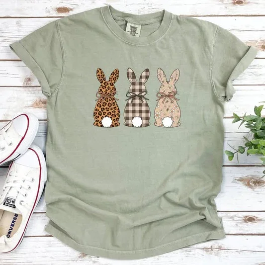 THREE BUNNY TEE.webp