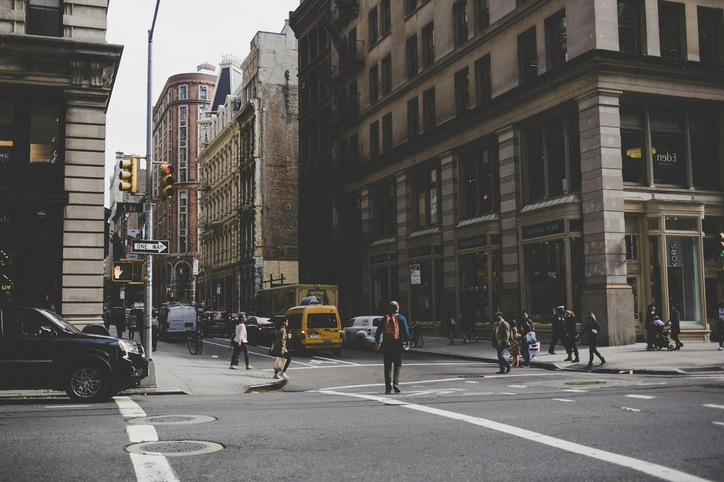 The Loneliness of Changing Your Relationship With Drinking in Your 20s and 30s in NYC