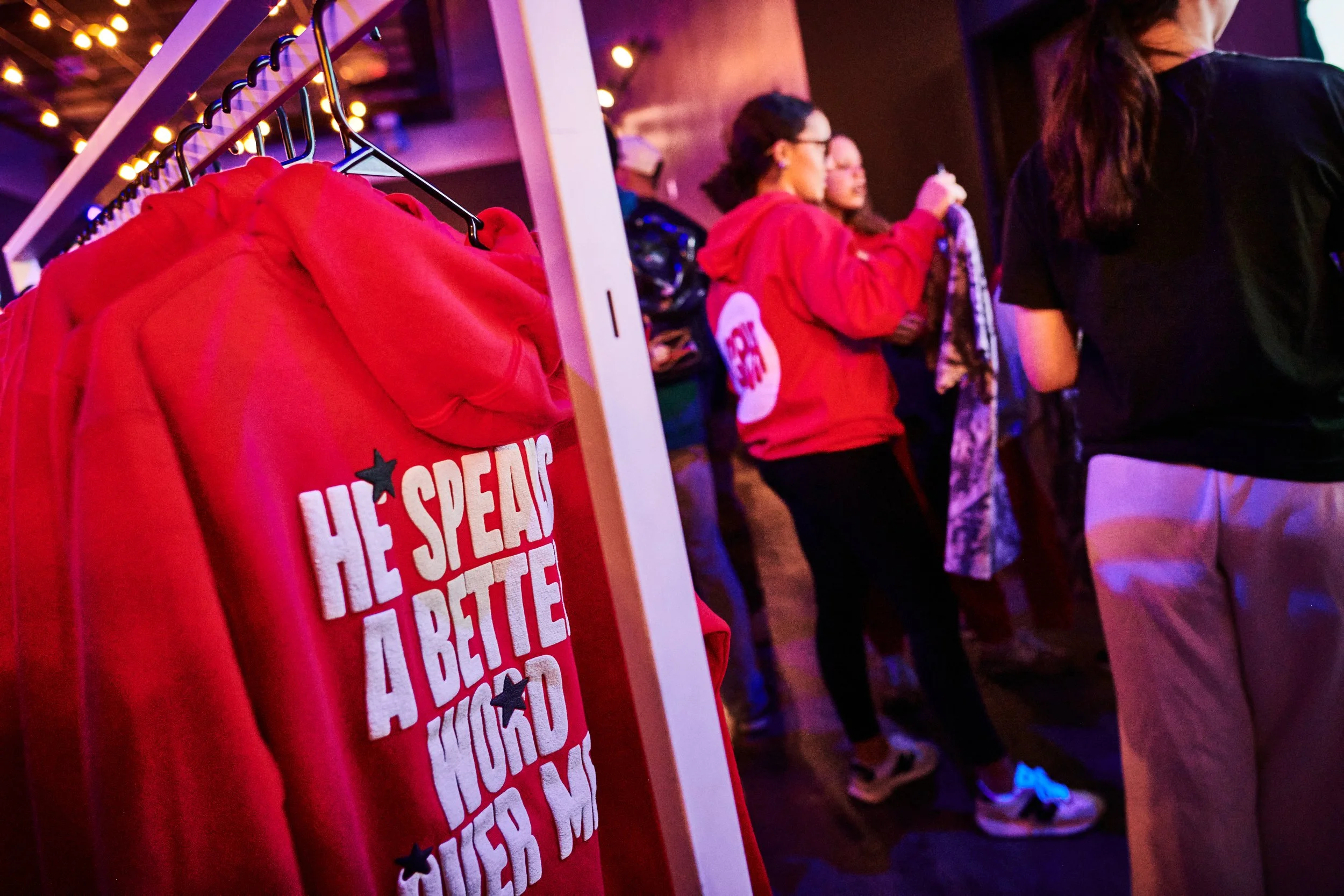 Custom Hoodies for Churches: When to Use Them