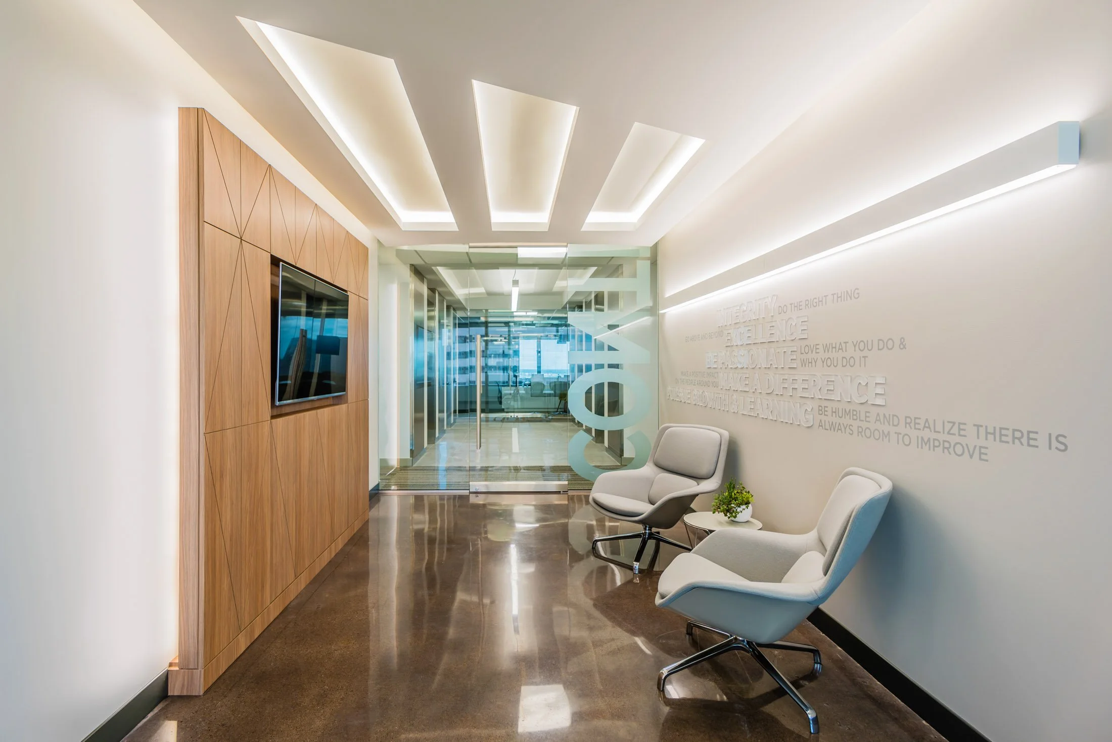 Conti Office_8109187_web_visid.jpg