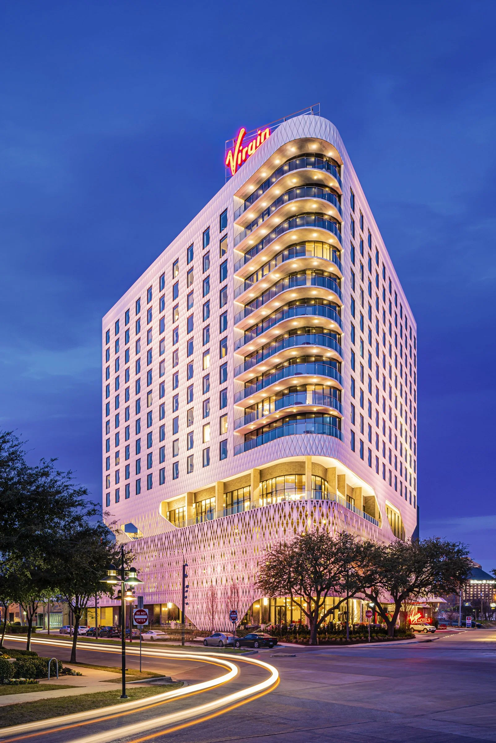 Virgin Hotel_web_01_visid.jpg