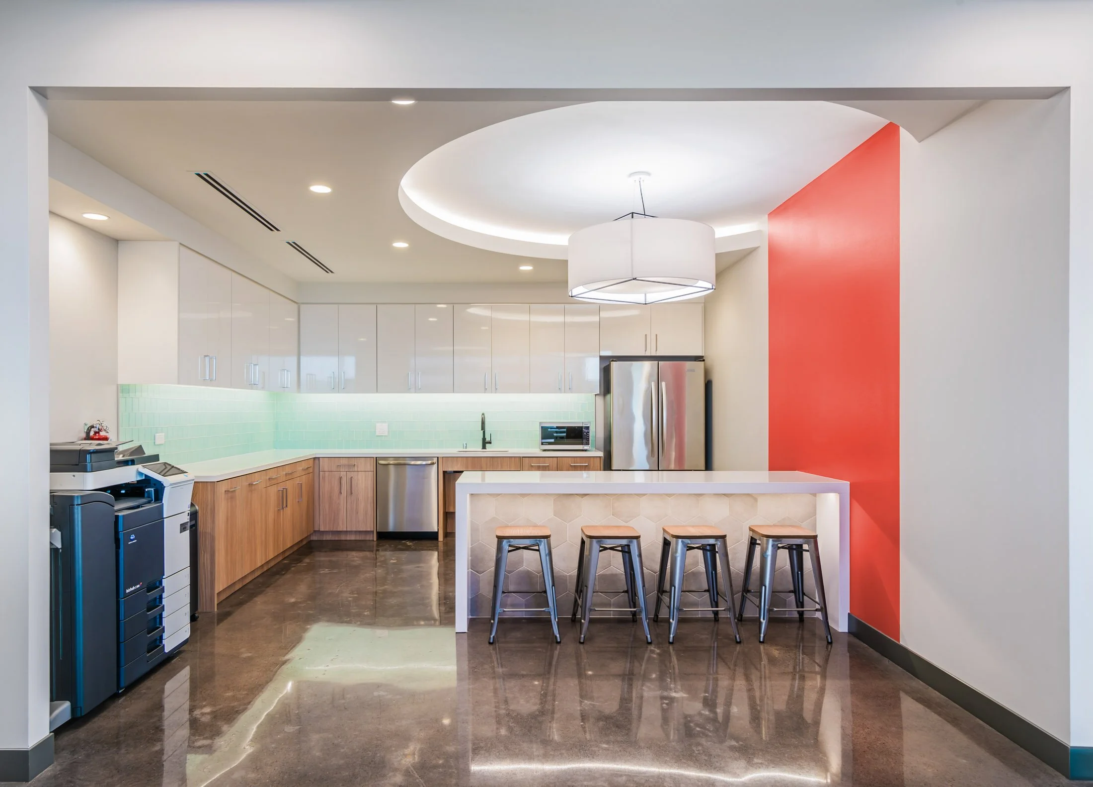 Conti Office_8109400_web_visid.jpg
