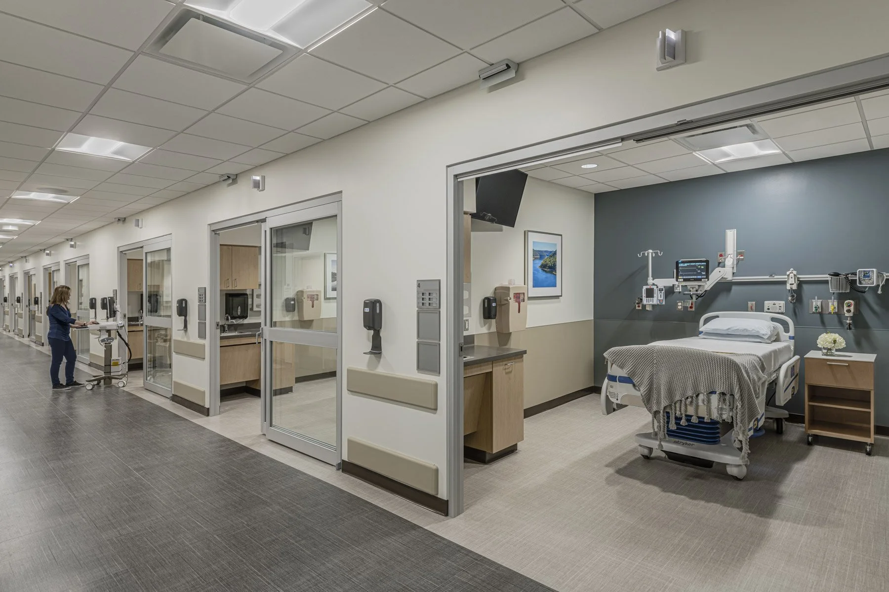 UTSW Expansion_web_09_visid.jpg