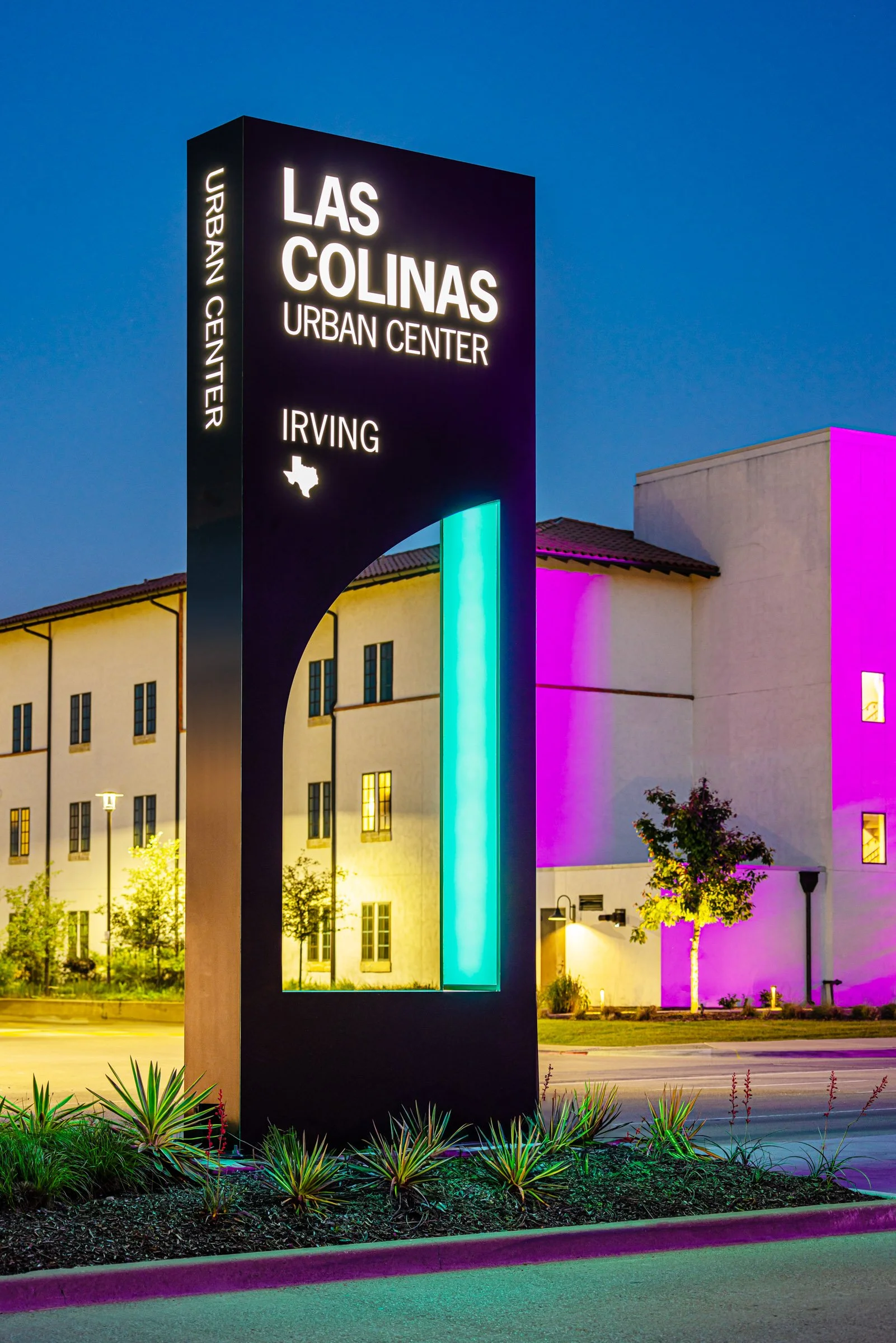 Las Colinas Urban Center_web_05.jpg