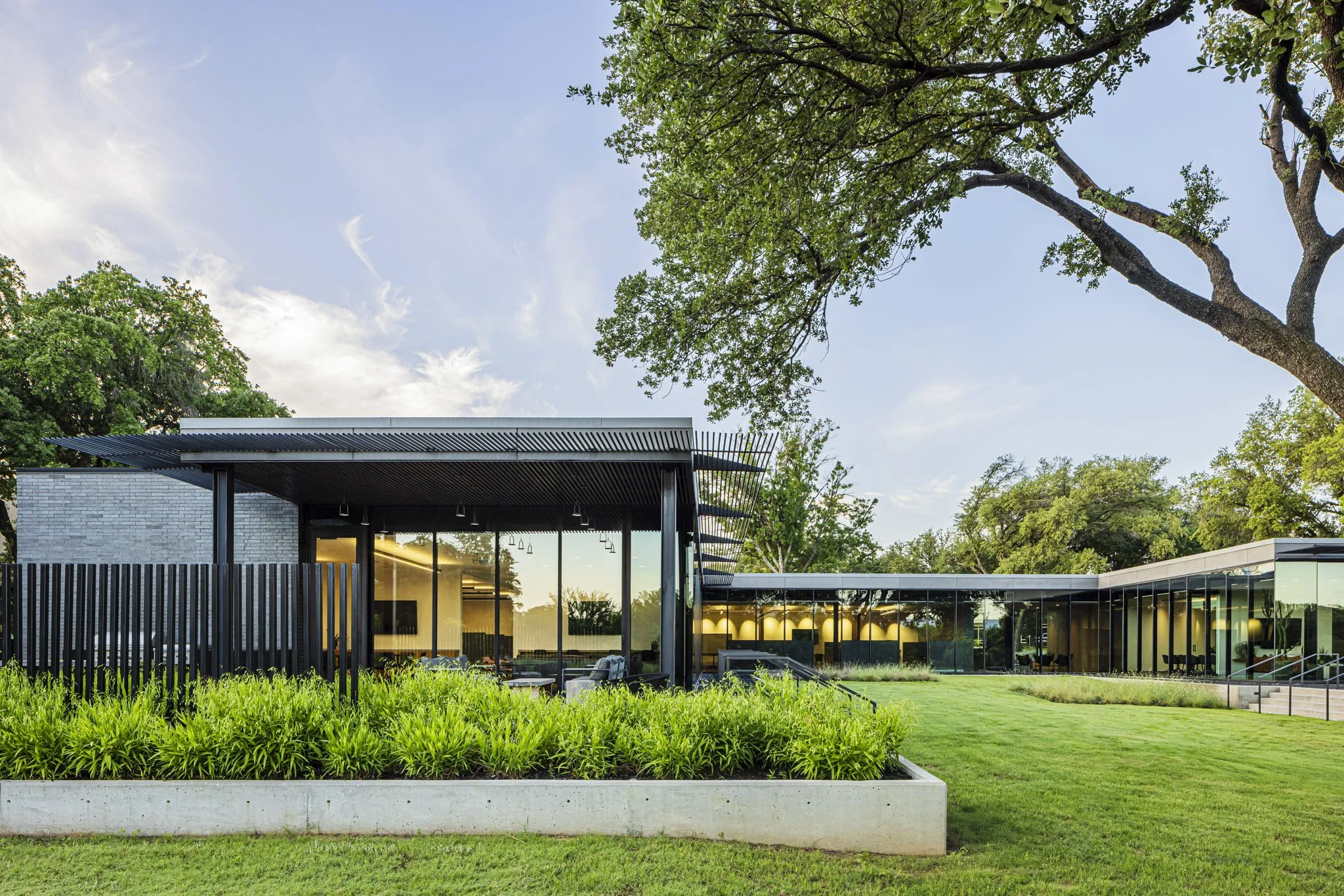 Oscar Orduno Offices_web_03_visid.jpg